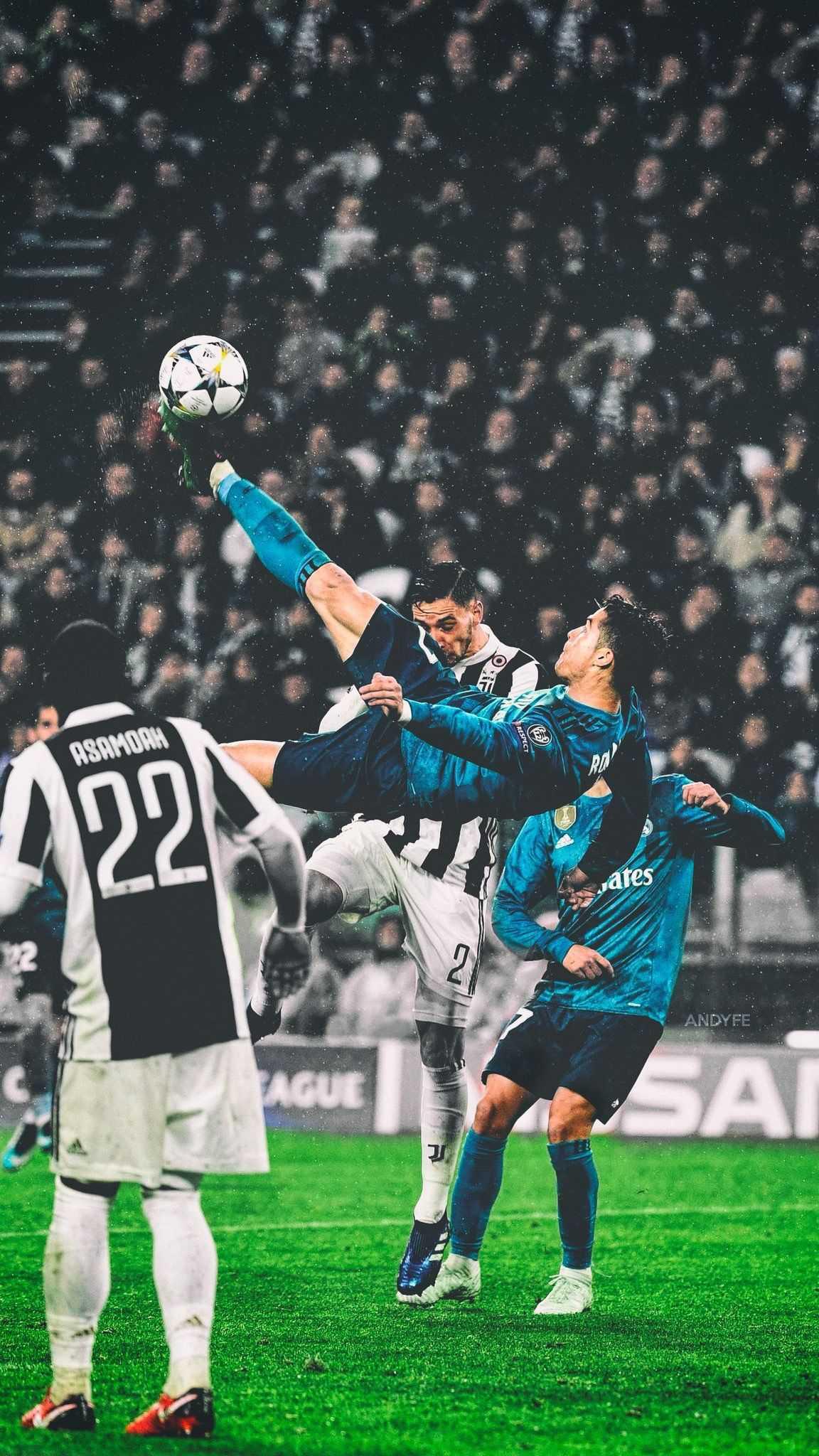 Cristiano Ronaldo rovesciata, 1152x2048 Full HD Verticale, iPhone
