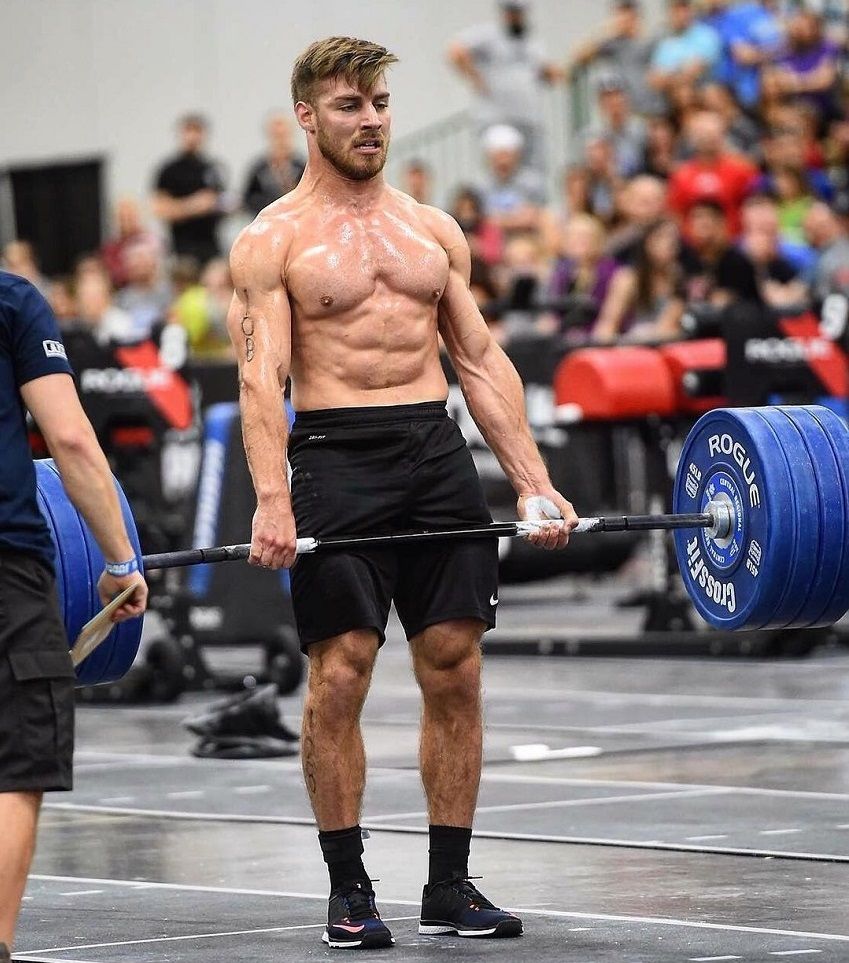 Atleta CrossFit con bilanciere, 849x963 Verticale, Mobile