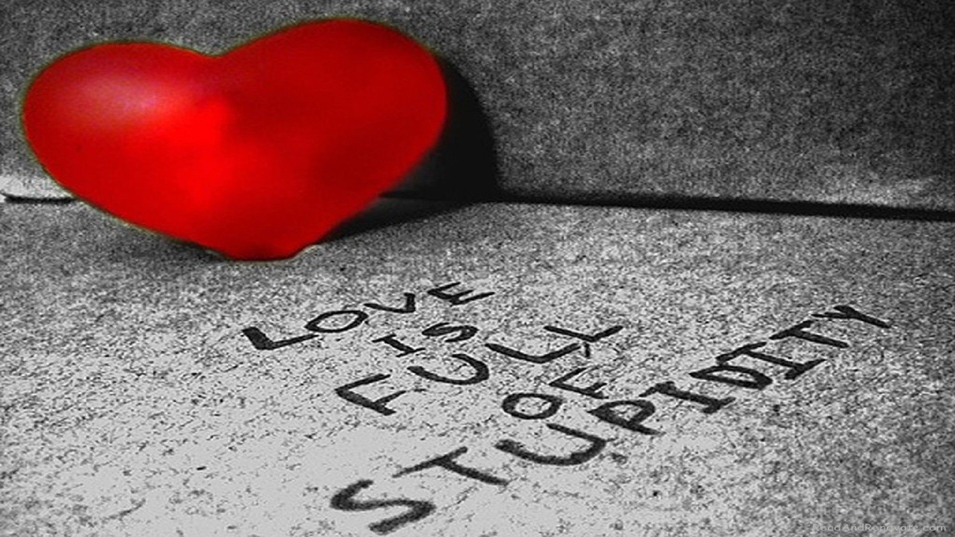 cuore rosso pistola sangue muro, 1920x1080 1080p, Desktop