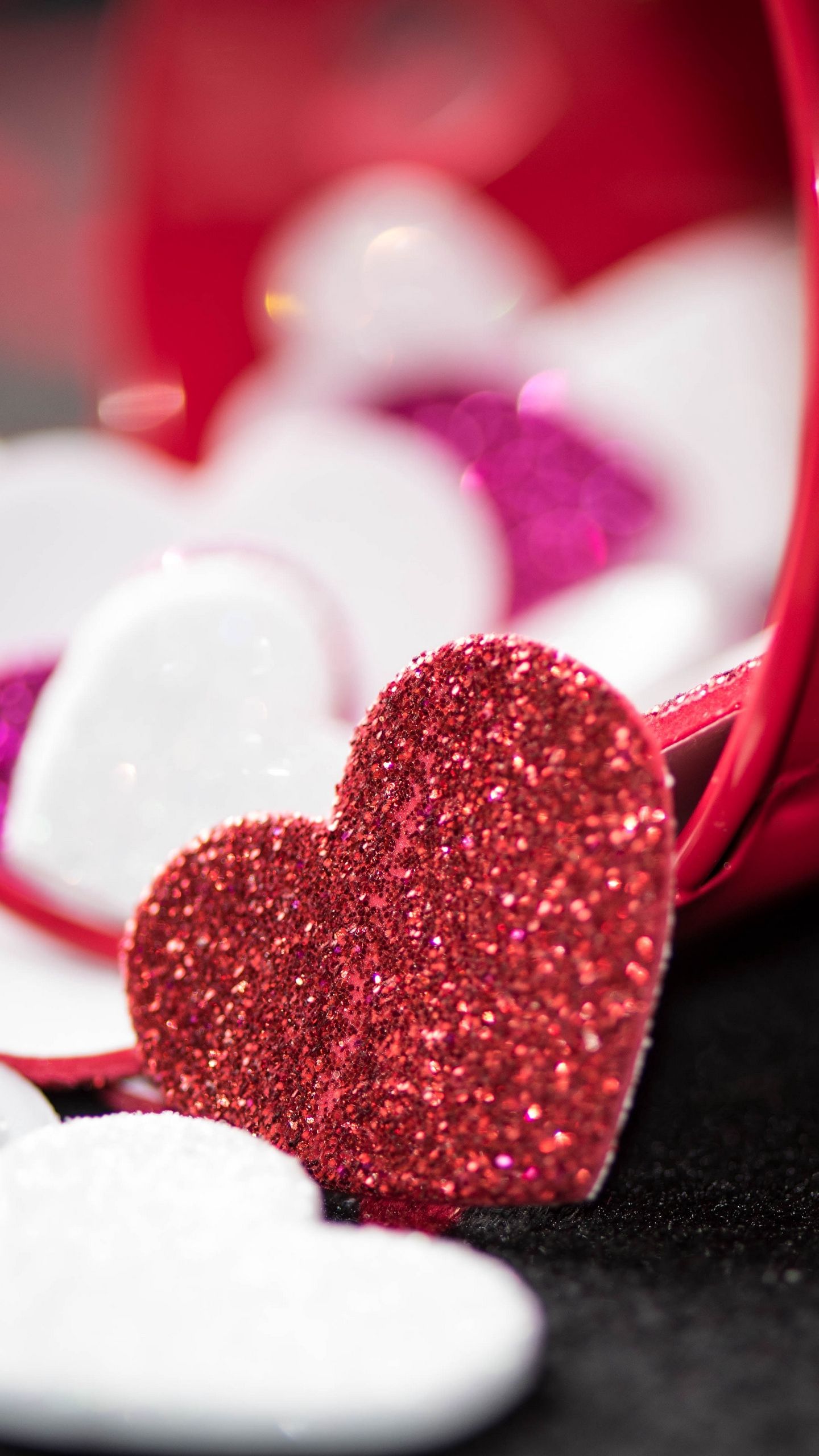 Cuori glitter rossi decorativi, 1440x2560 Full HD Verticale, iPhone
