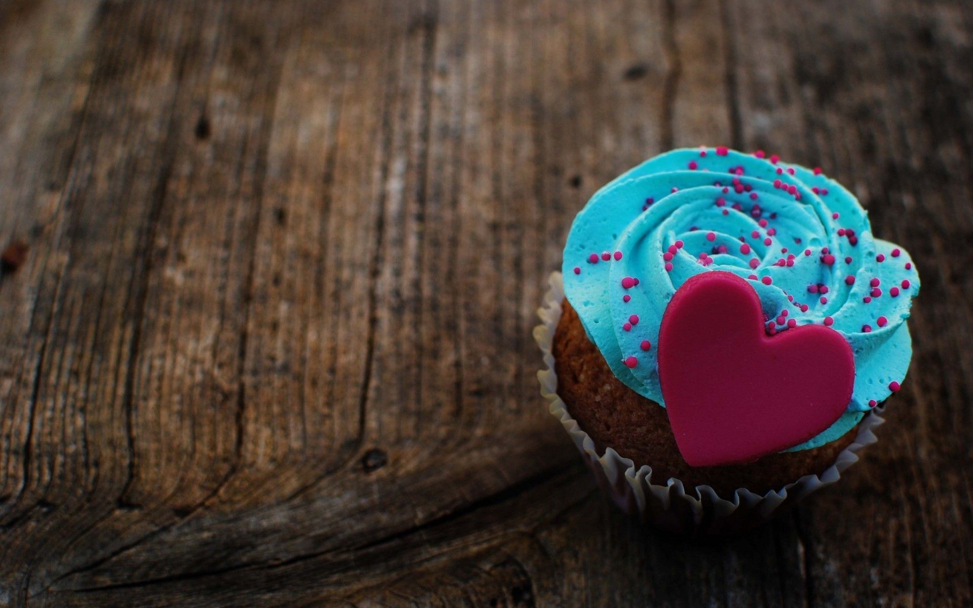 Cupcake glassa azzurra cuore rosa, 1920x1200 Full HD+, Laptop