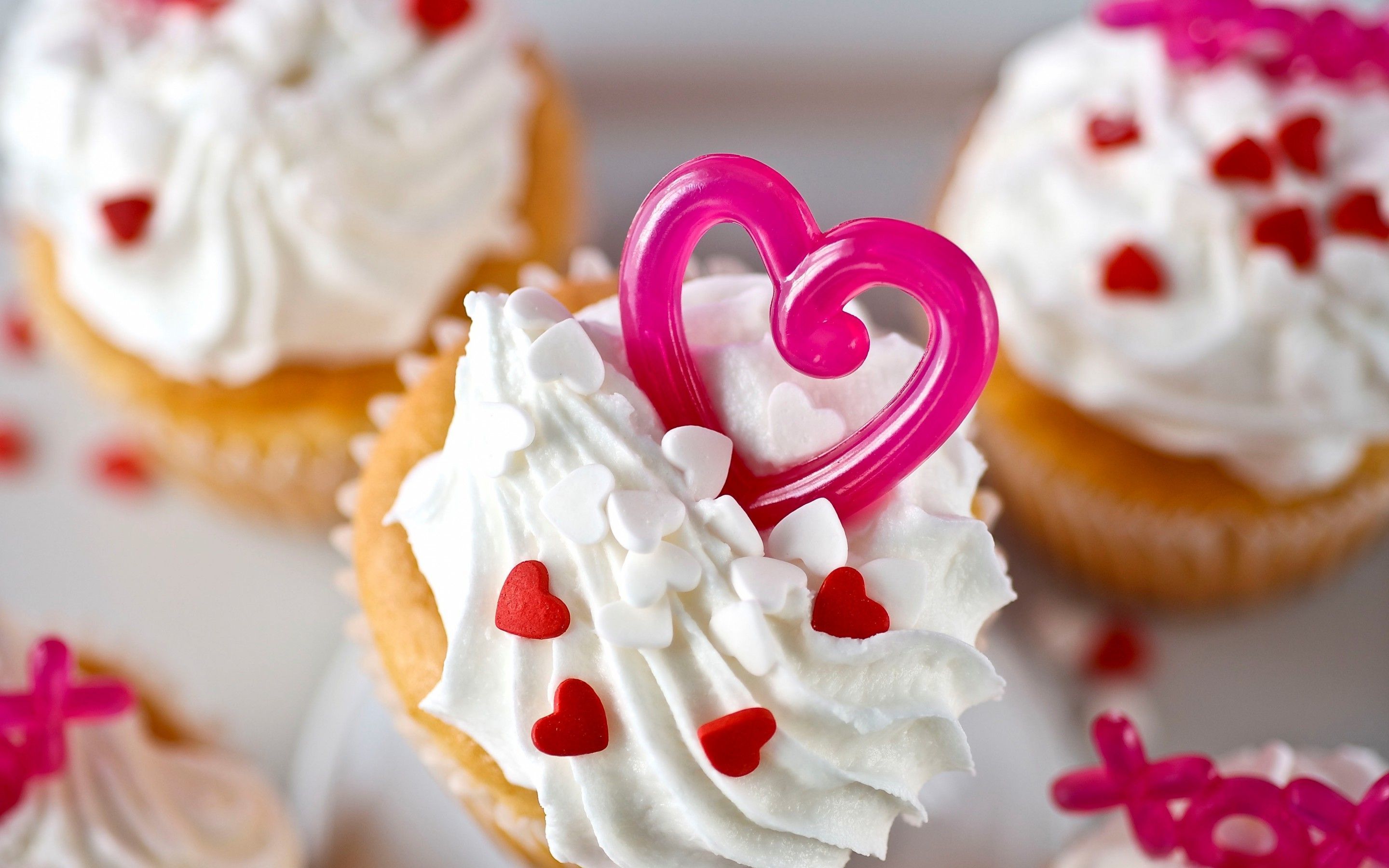 Cupcake panna e cuore rosa, 2880x1800 WQXGA, MacBook Pro