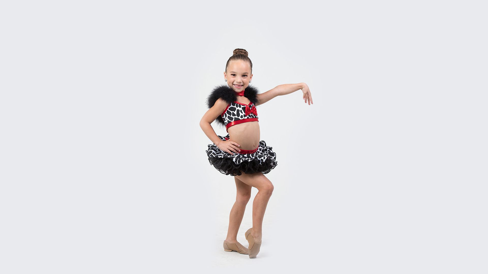 Bambina in costume danza jazz, 1920x1080 1080p, PC Desktop