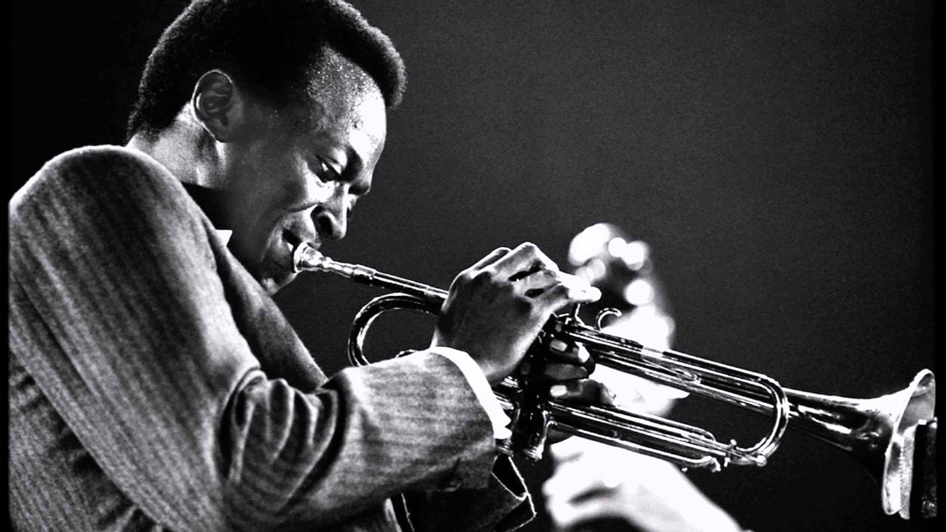 Miles Davis suona la tromba, 1920x1080 Full HD, Desktop