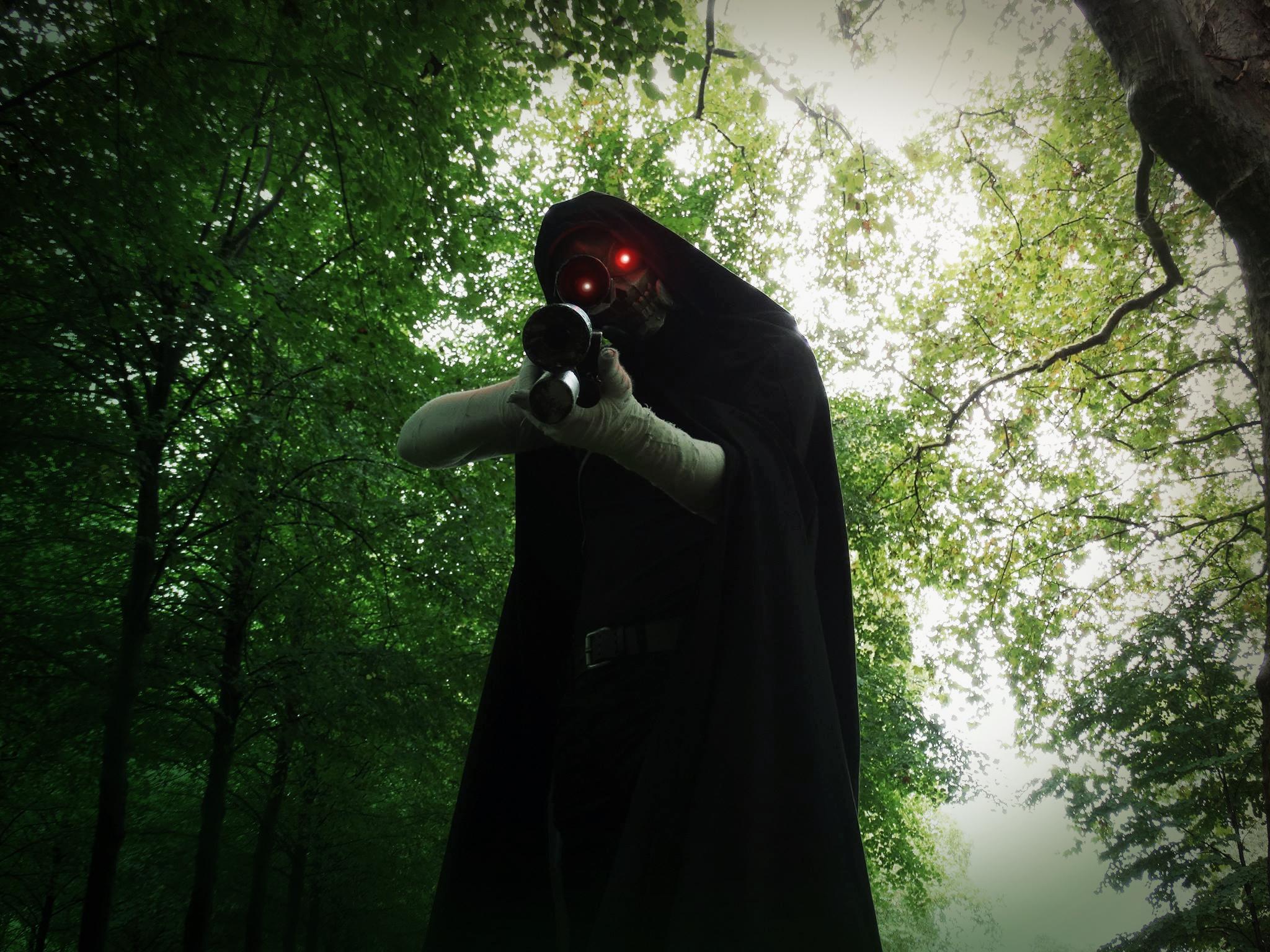 Death Gun cosplay nella foresta, Sword Art Online, 2048x1536 Hi-Res, Laptop