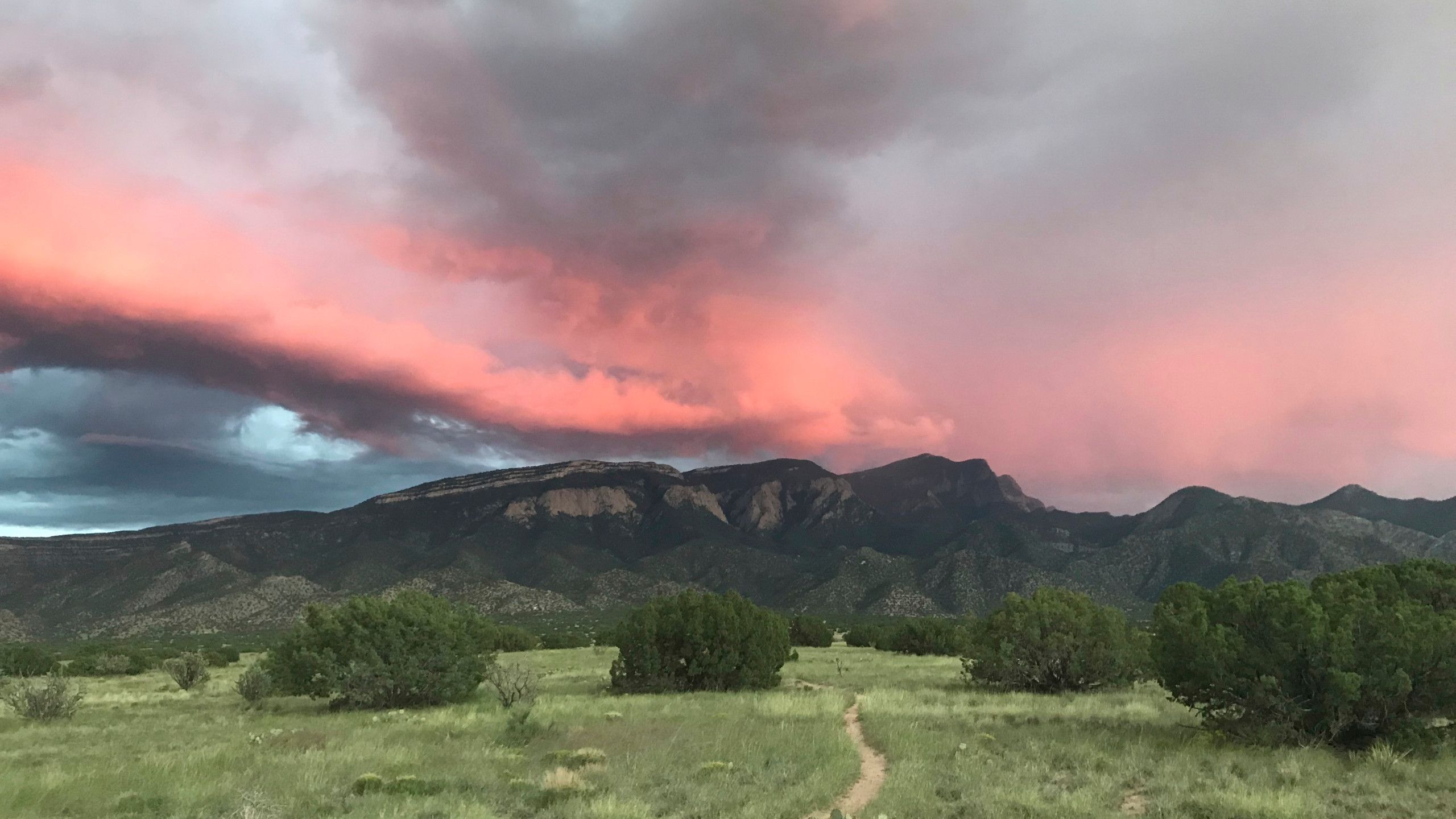 Montagne deserto New Mexico tramonto, 2560x1440 2K QHD, PC