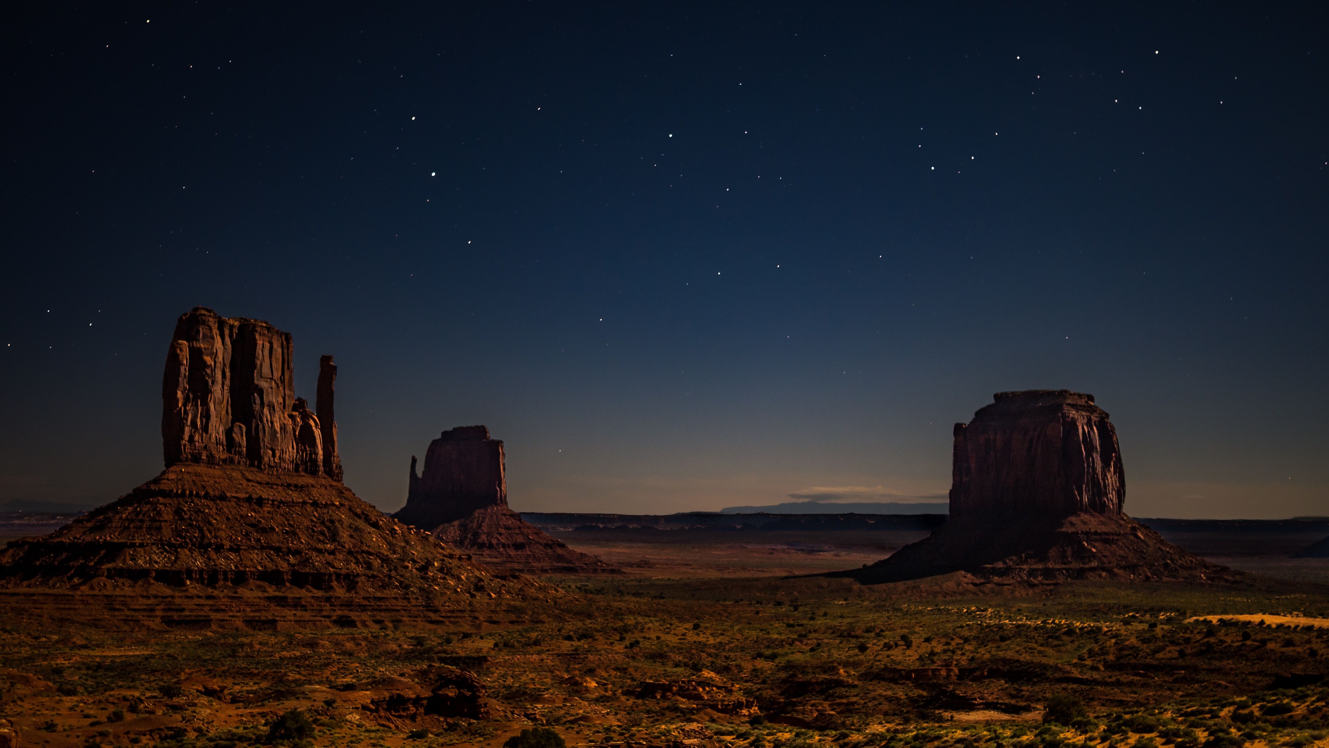 Monument Valley notte stellata, 4277x2407 4K, Desktop 4K