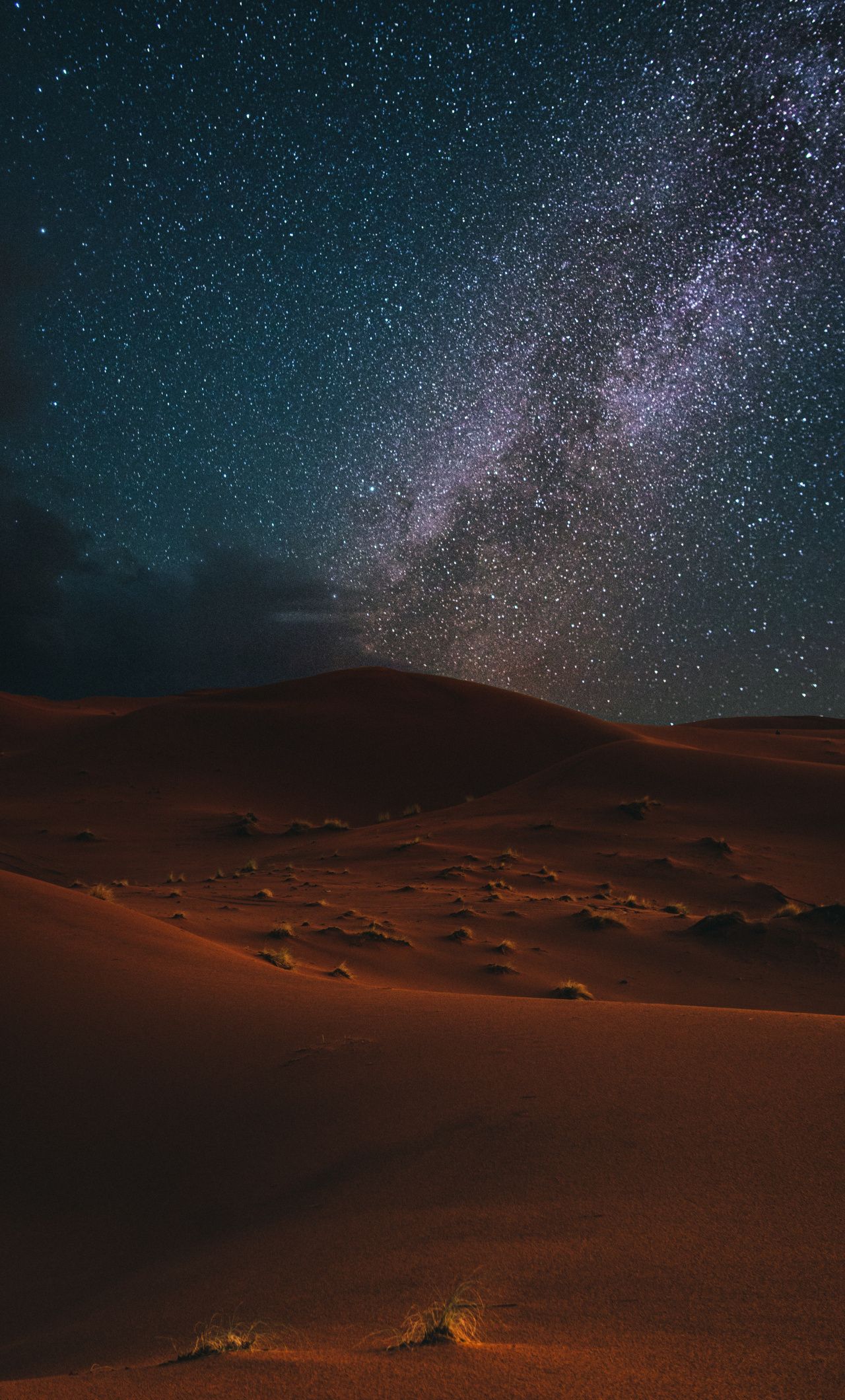 Deserto notturno con Via Lattea, 1280x2120 Full HD Verticale, iPhone