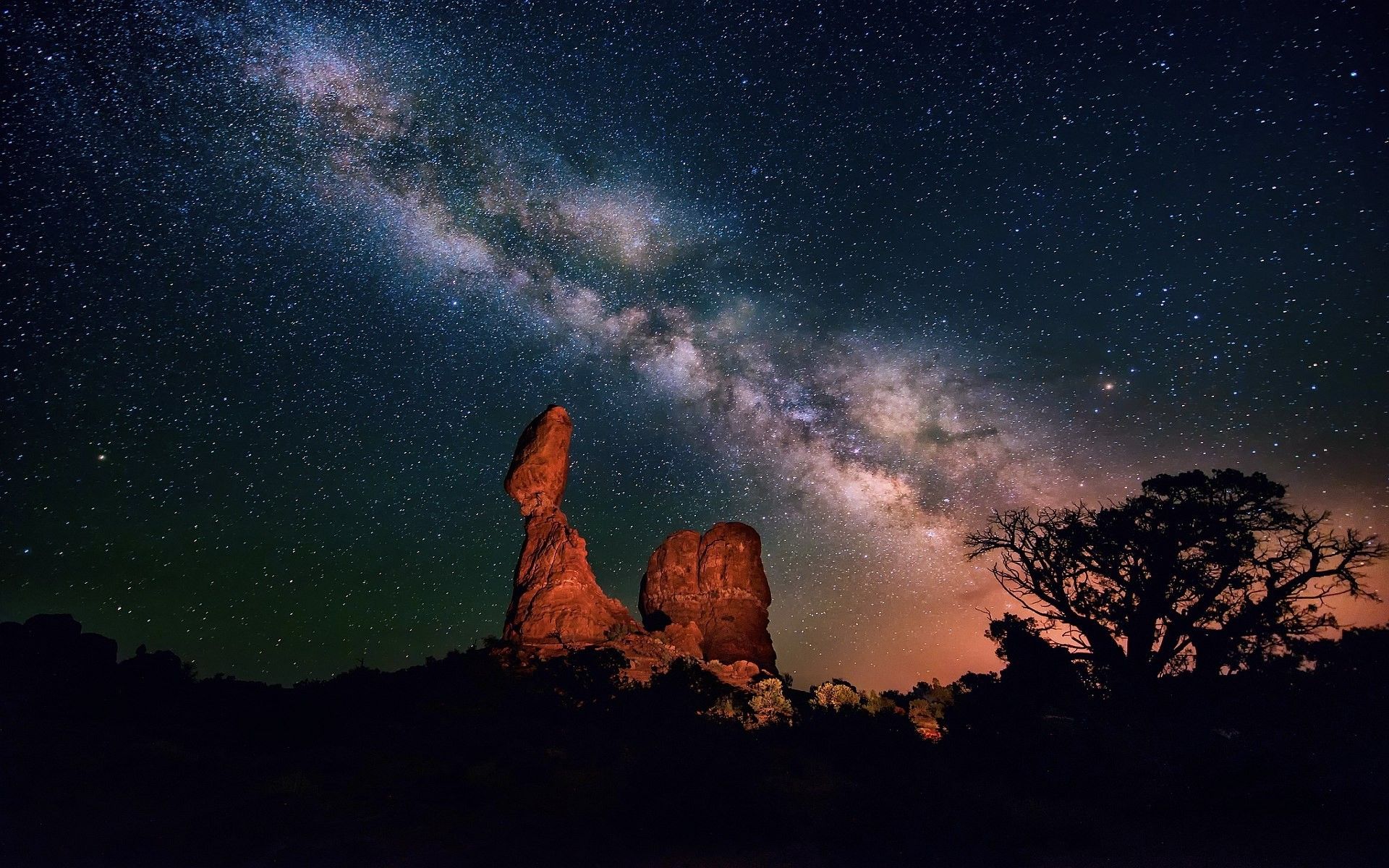 Deserto notturno con Via Lattea, 1920x1200 WUXGA, Desktop