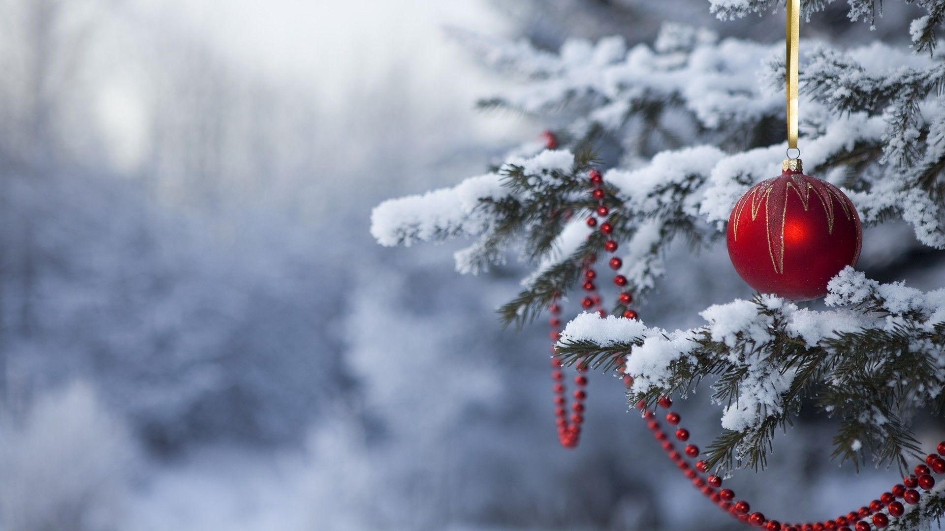 Palline natalizie rosse su neve, 1680x1050 HD, Desktop