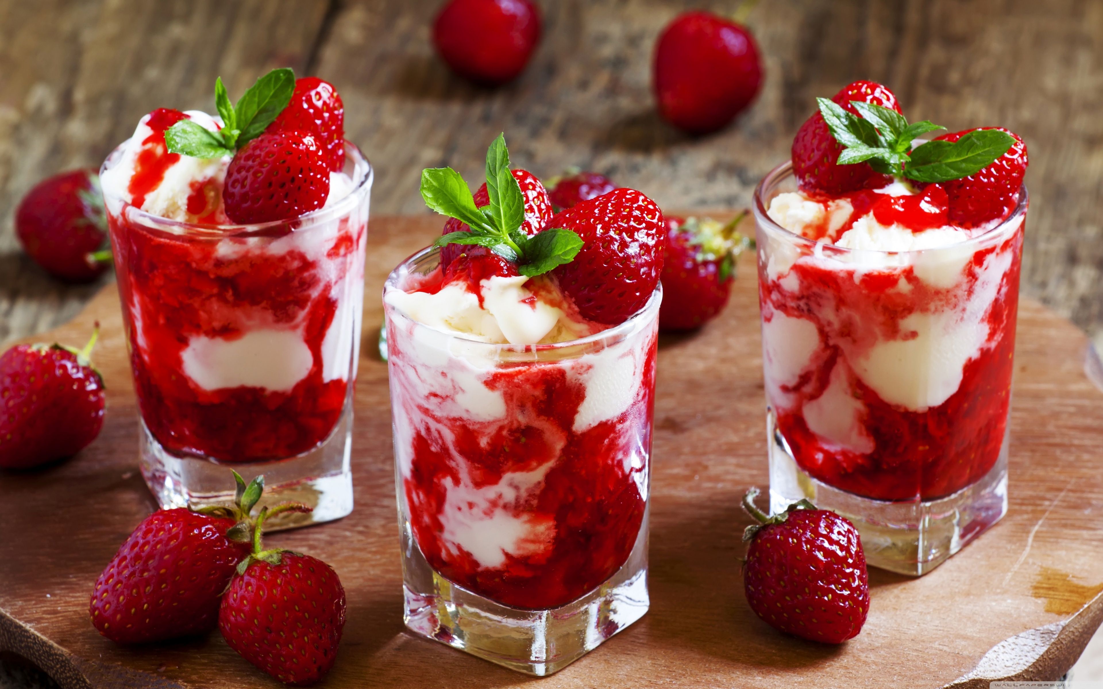 Dessert fragole e panna, 3840x2400 UHD, PC 4K