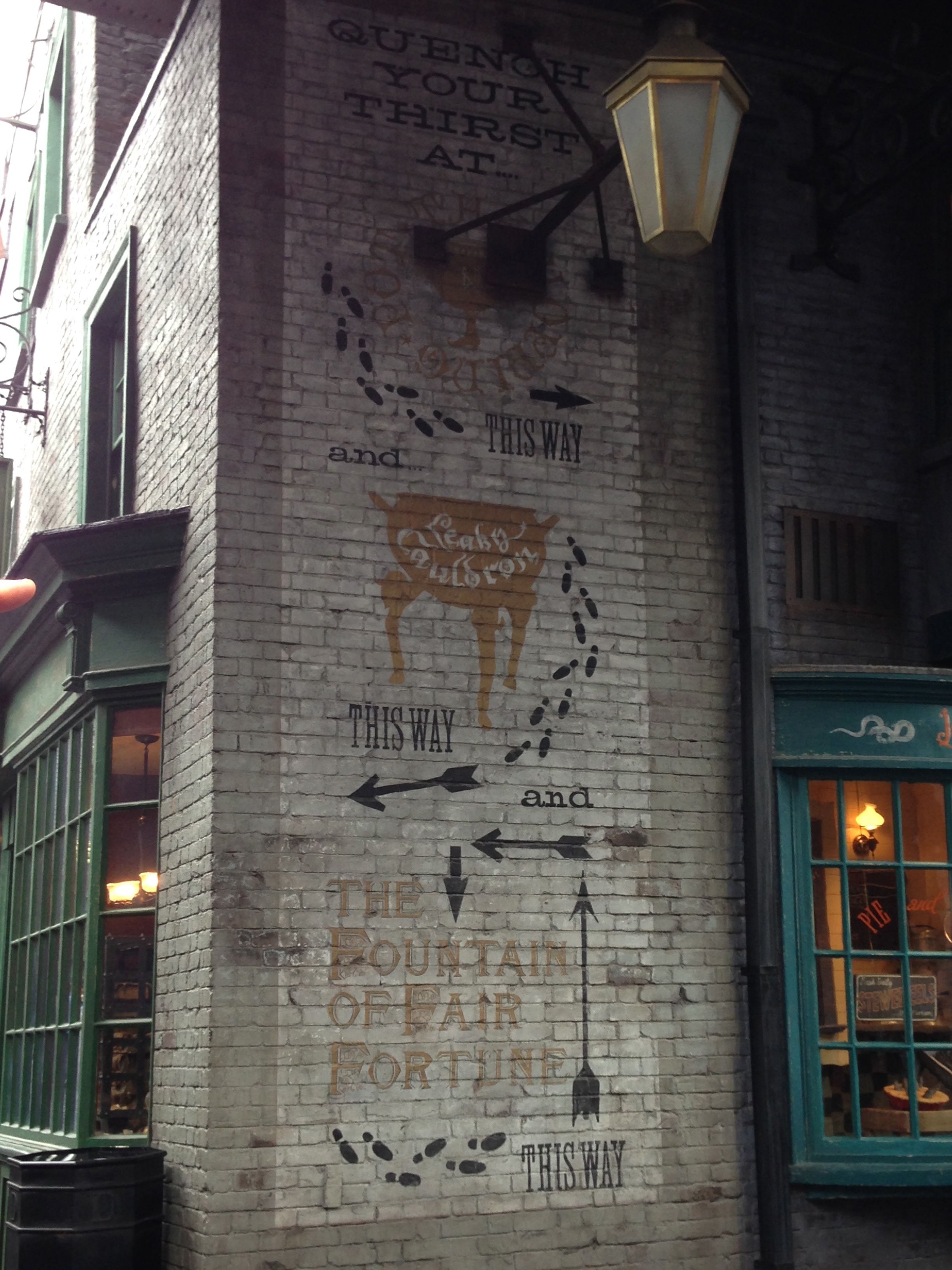 Diagon Alley Harry Potter Studio Tour, 1600x900 HD, Laptop