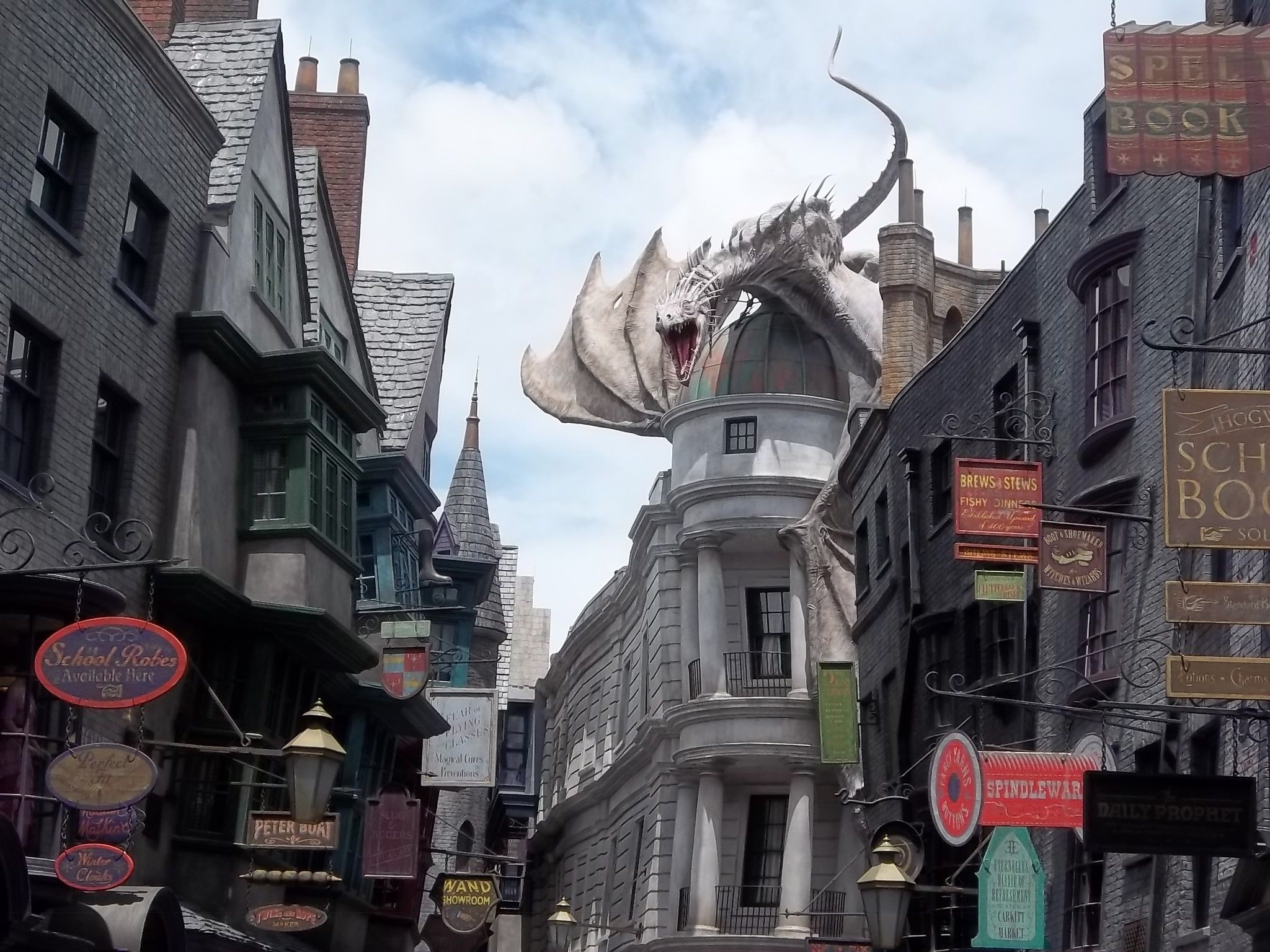 Diagon Alley, Wizarding World Harry Potter, 2448x3264 Verticale, iPhone Plus