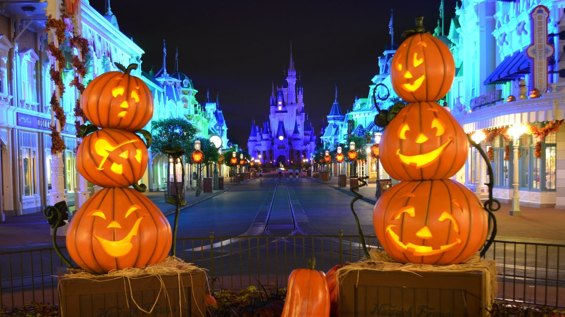 Zucca Topolino Disneyland autunno, Mickey Mouse, 2687x1512 1440p, Desktop