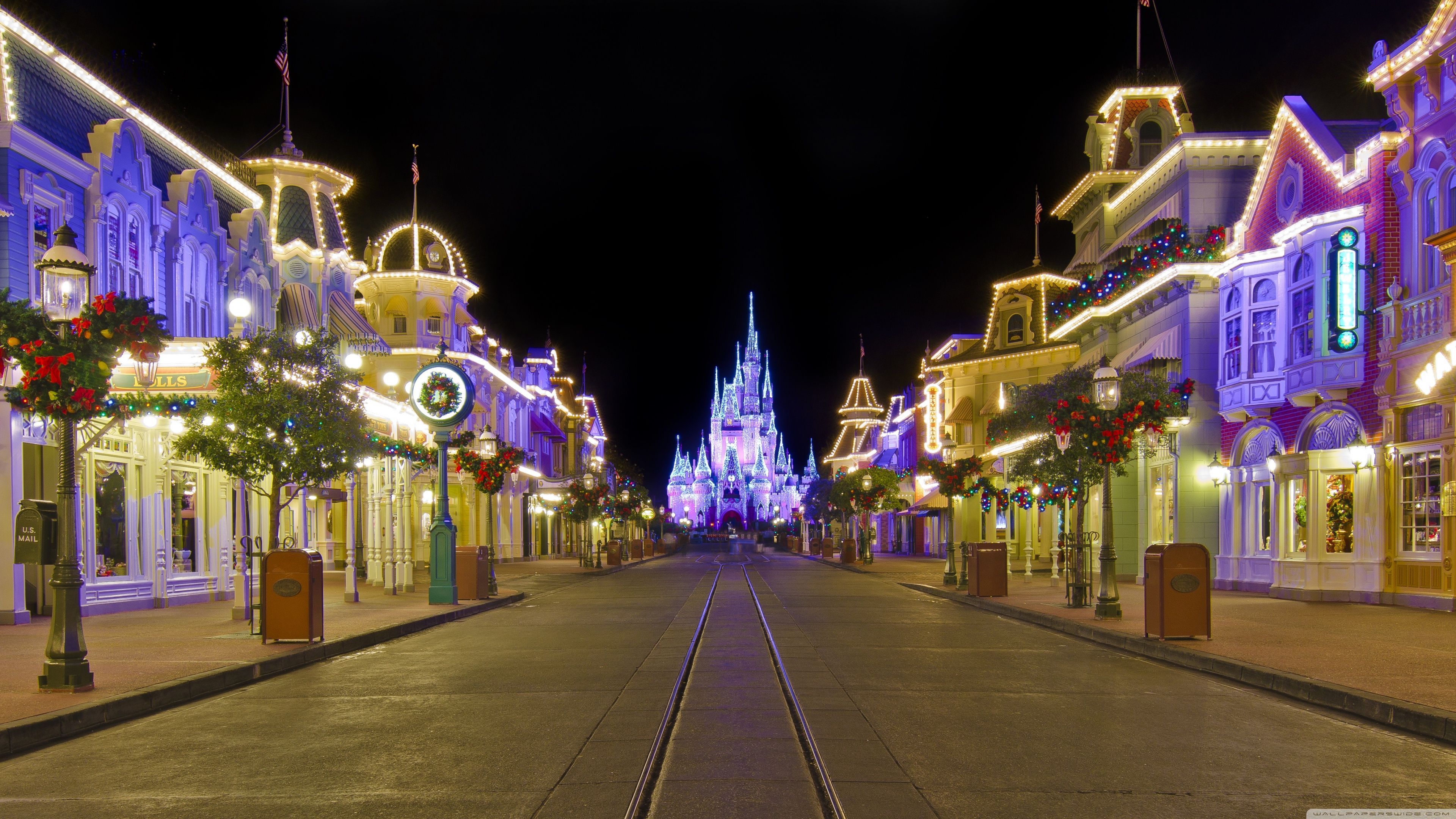 Disneyland Halloween Time zucche, 1366x768 720p, PC