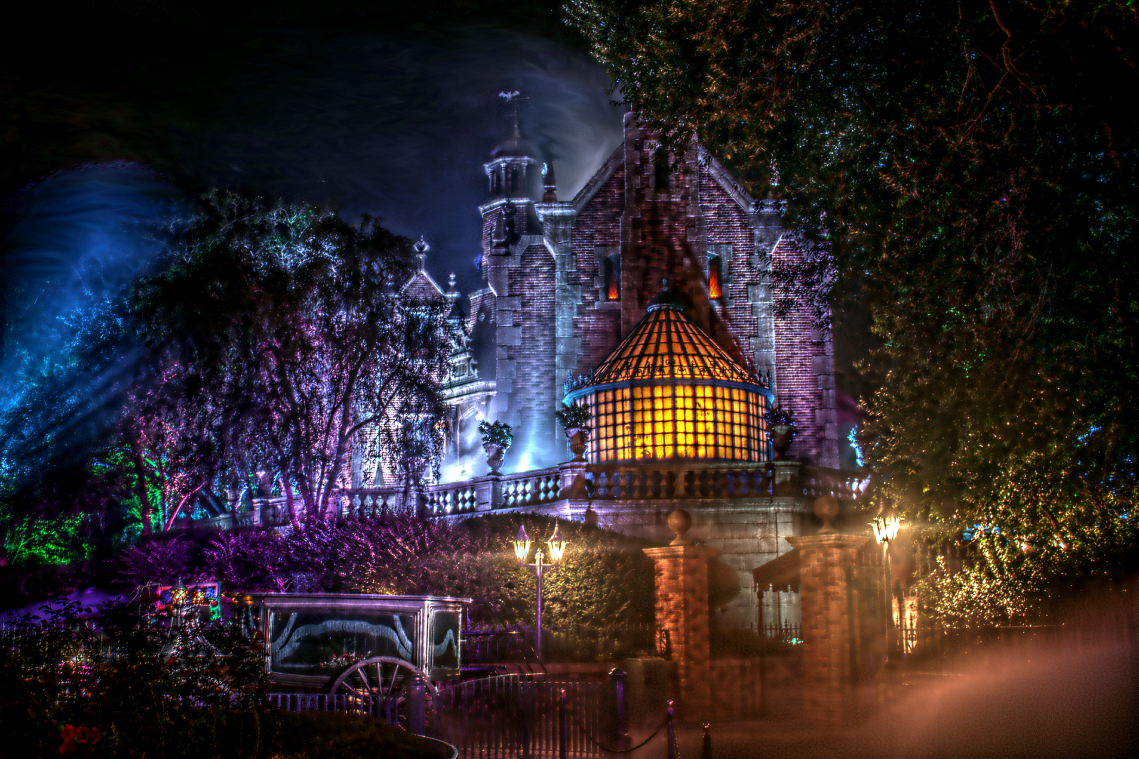 Haunted Mansion Disney di notte, 1600x1067 900p, PC