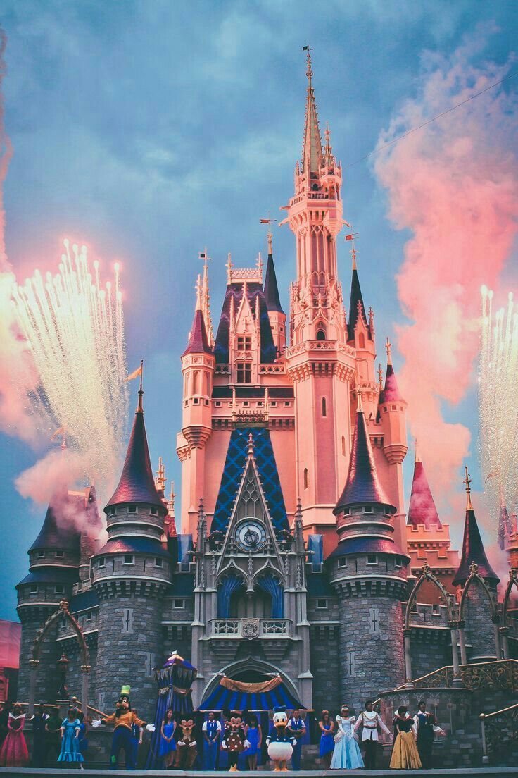 Castello Disney fuochi artificio rossi, 900x1600 Full HD Verticale, Smartphone