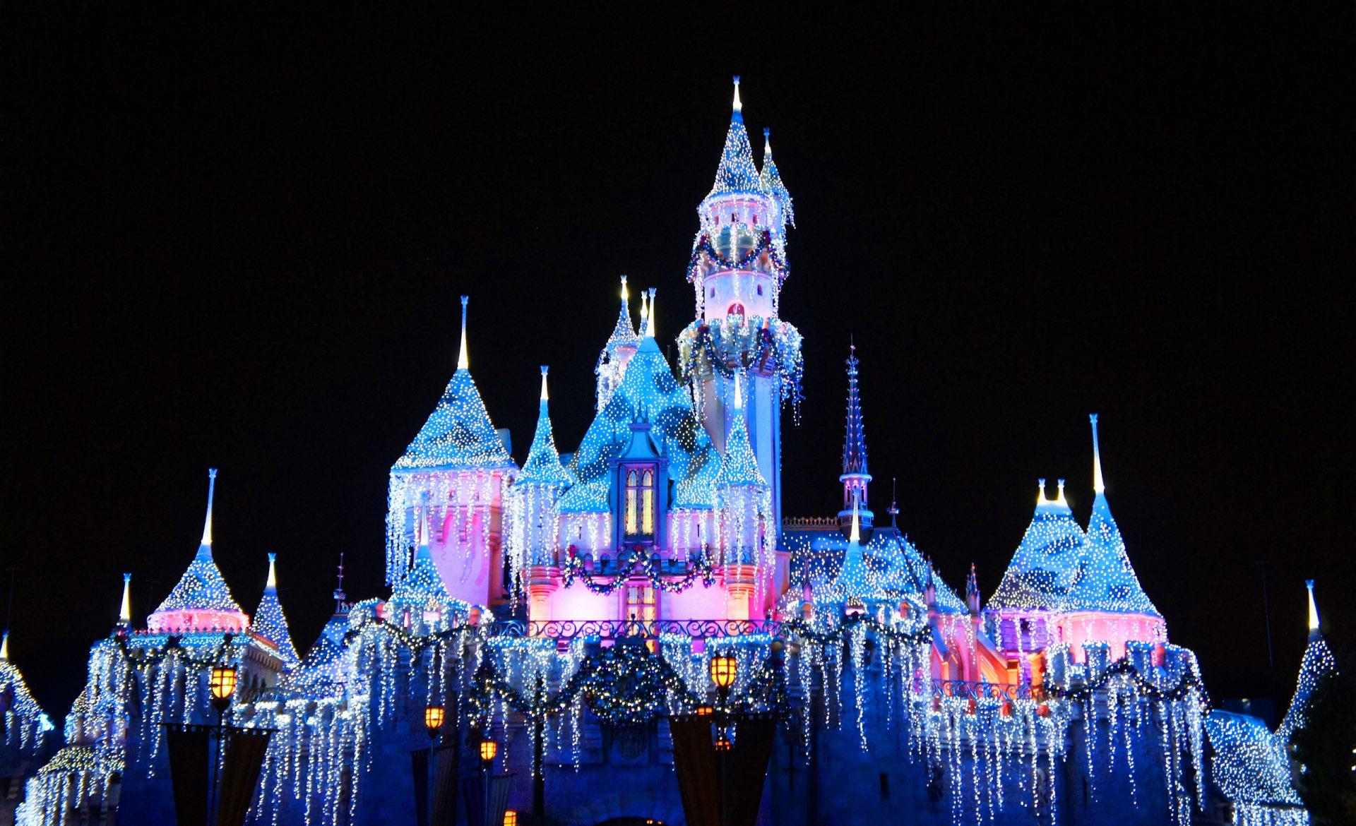 Castello Disney illuminato notte, 1920x1170 Full HD, iMac