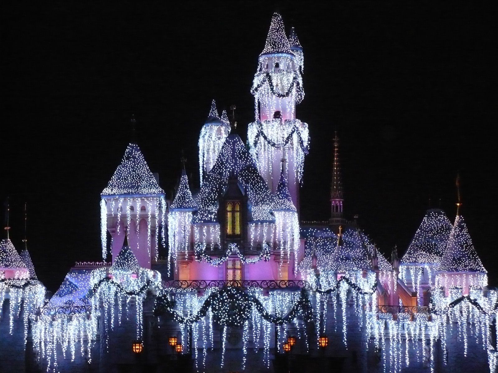 Castello Disney luci natalizie, 1366x768 720p, Laptop
