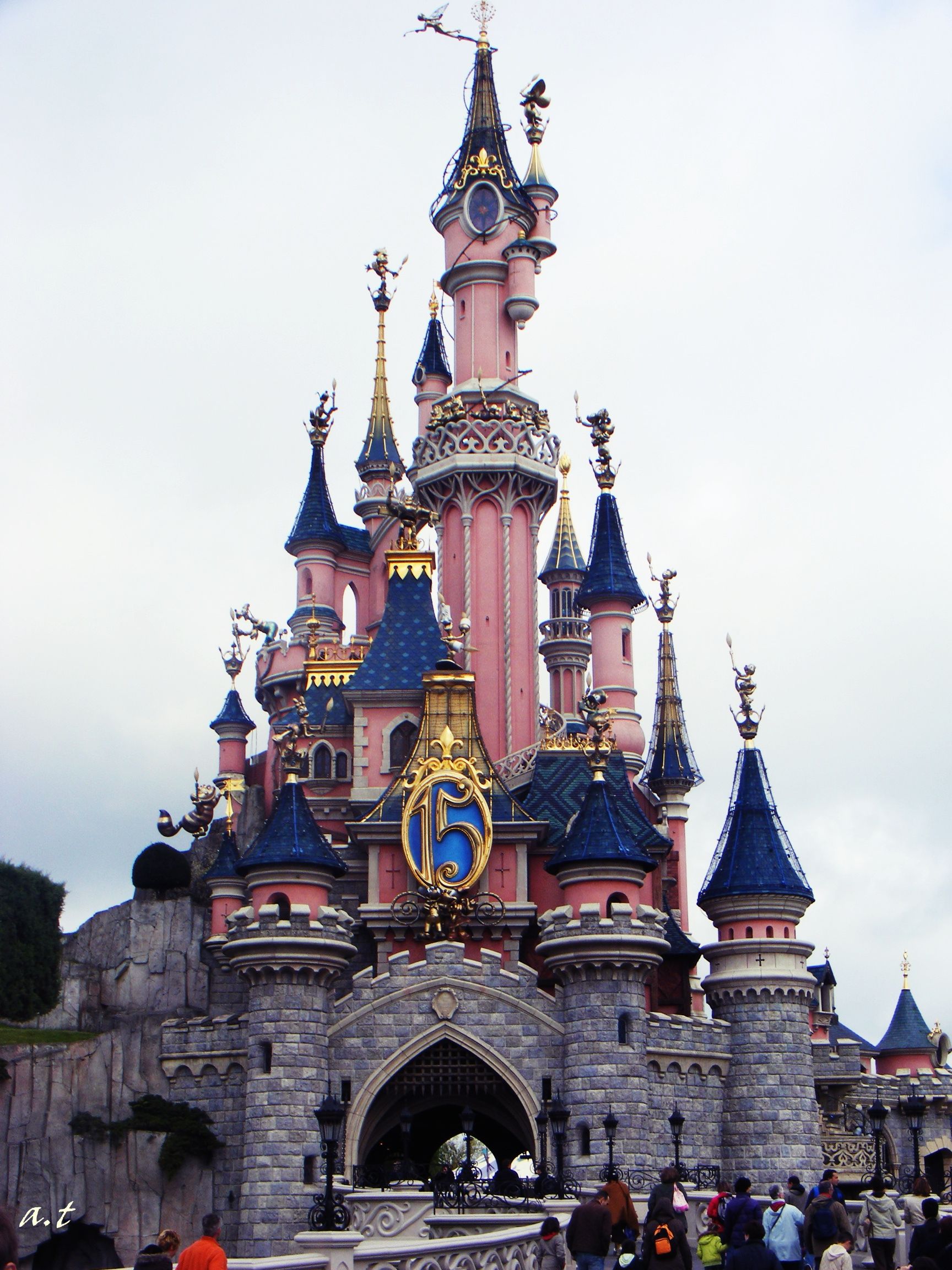 Castello Disney con stelle, 750x1334 Verticale, iPhone Pro Max