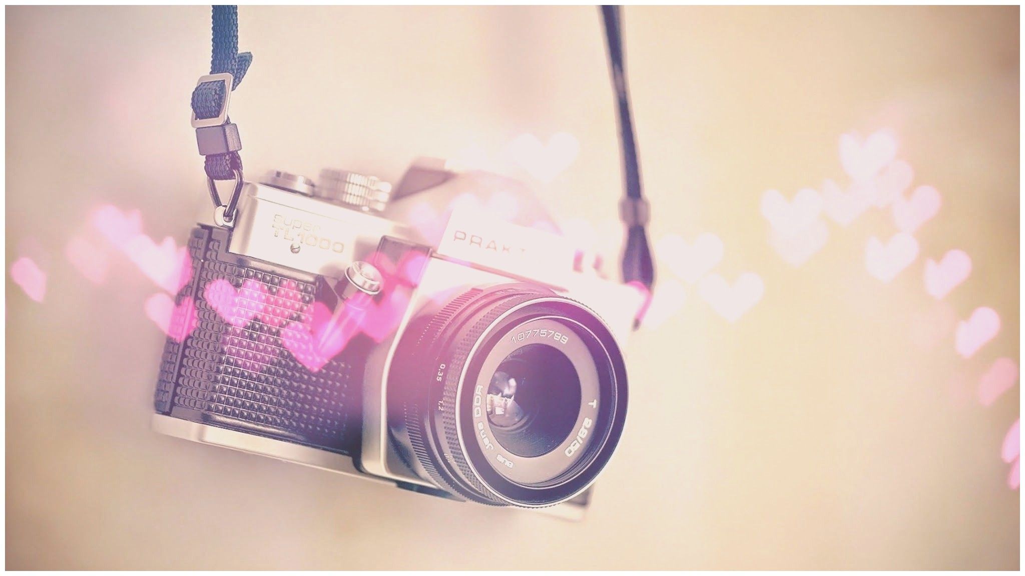 Fotocamera vintage con cuori, 2048x1152 alta risoluzione, MacBook Pro