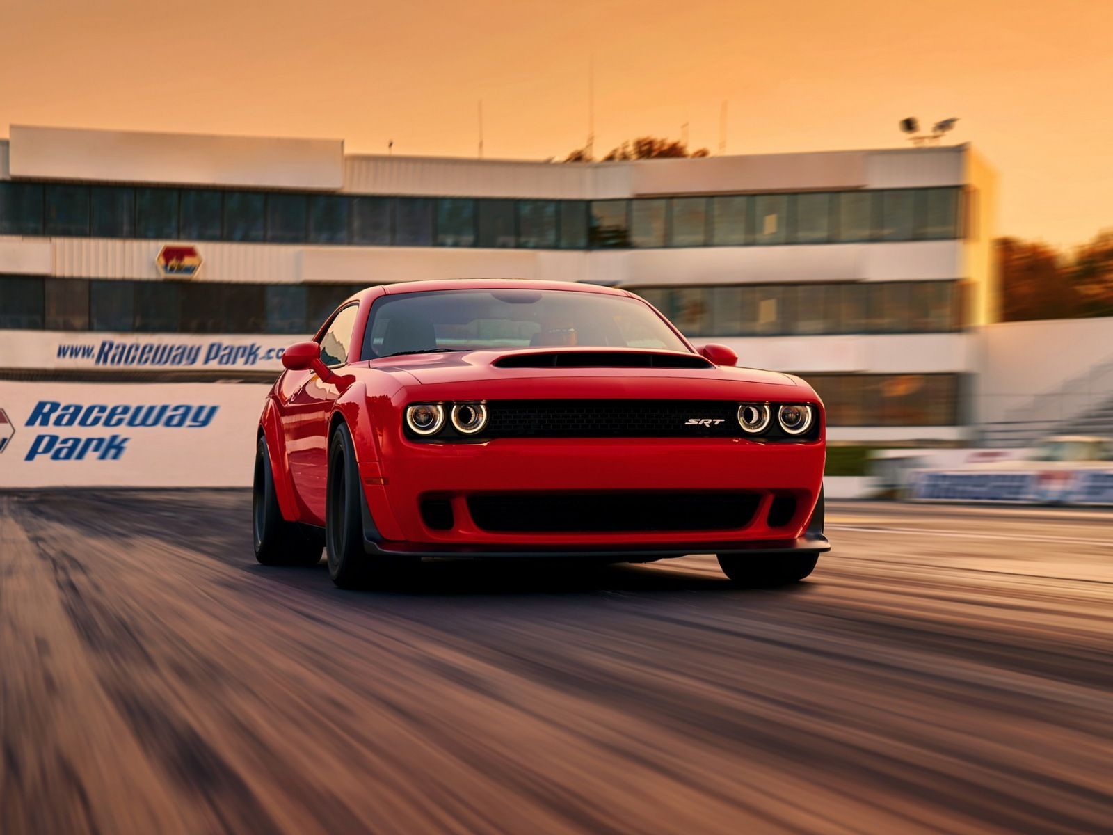 Dodge Challenger SRT Demon rosso, 840 CV, 1600x1200 HD, Lenovo Legion