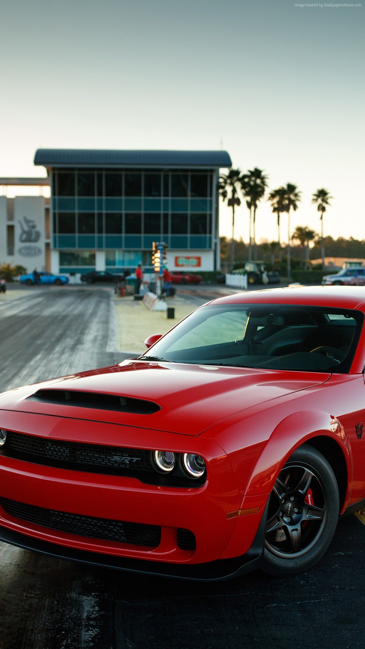 Dodge Challenger Demon rosso, serie limitata 3.300 esemplari, 1242x2208 Verticale, Android