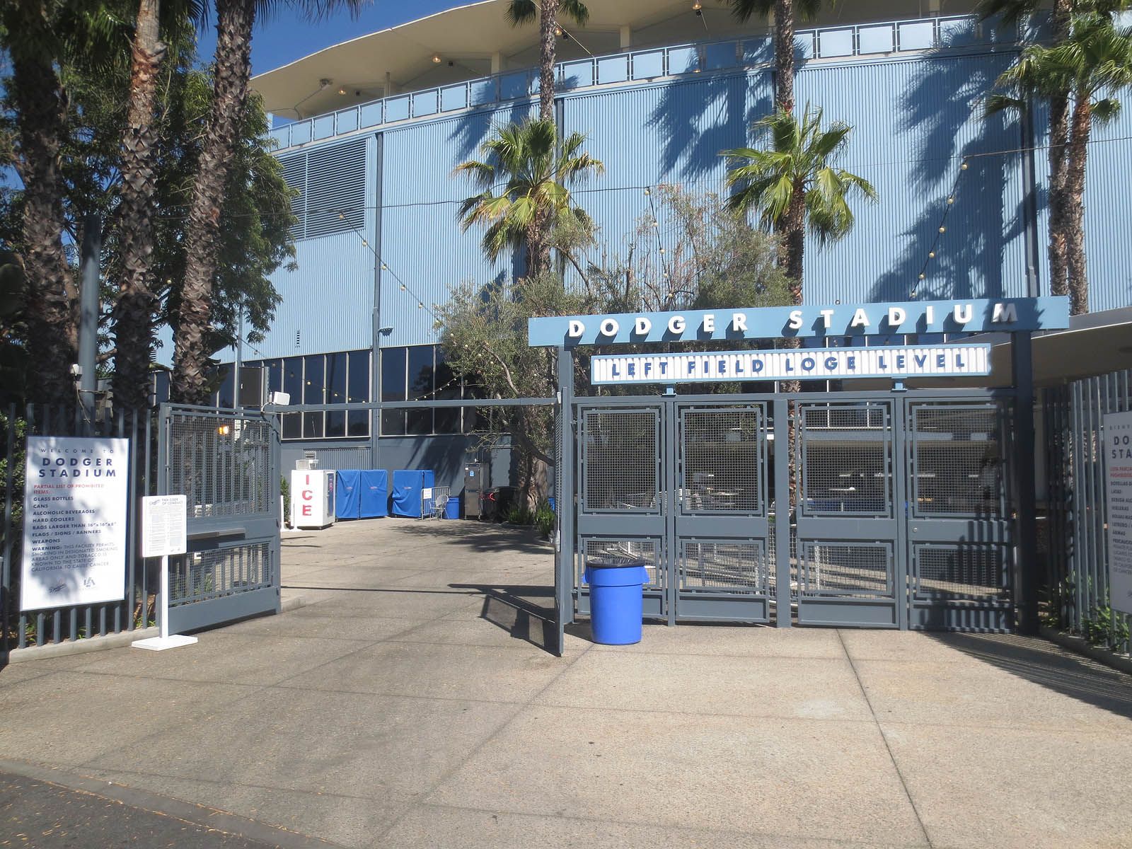 Ingresso Dodger Stadium con palme, 1024x768 HD, Desktop