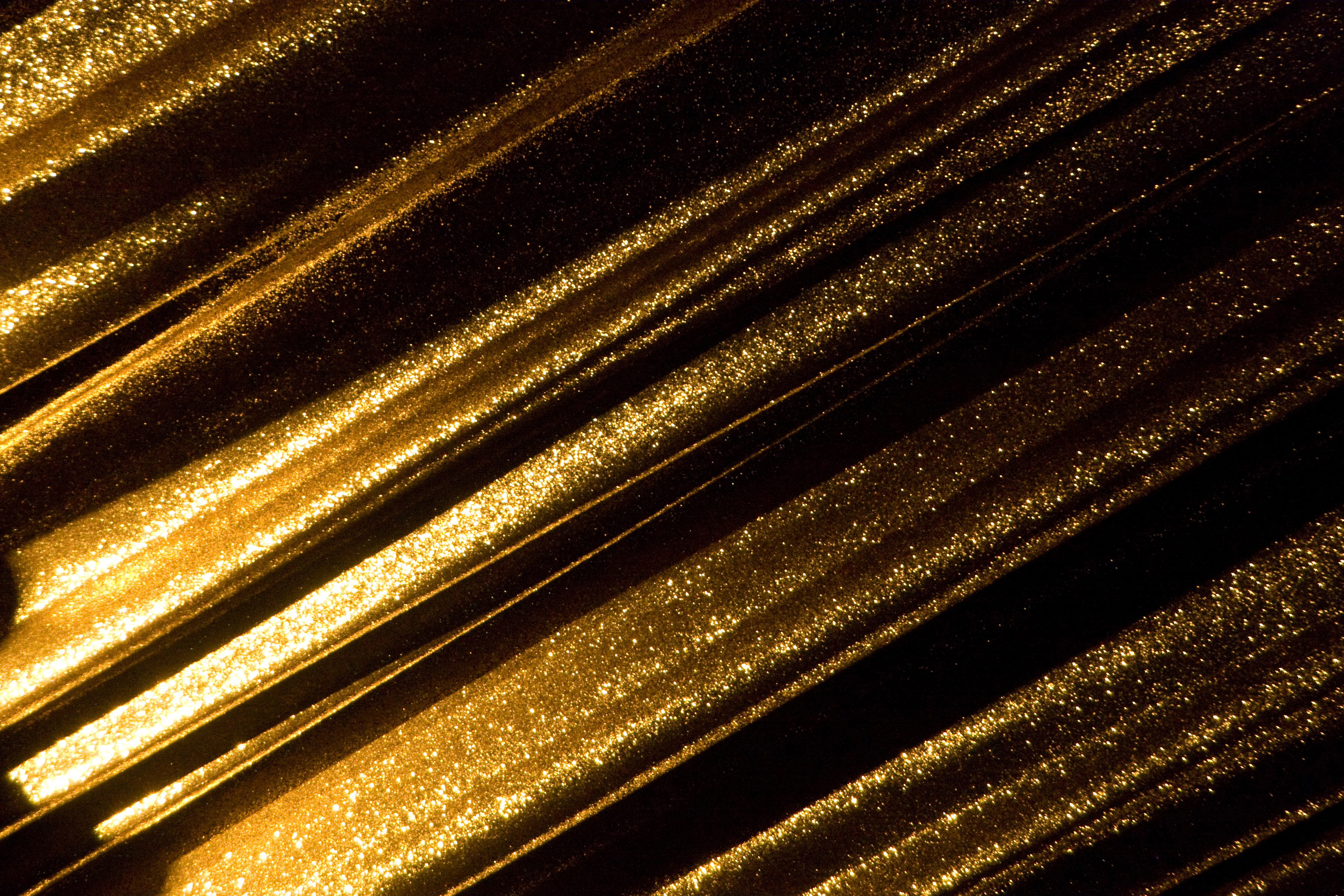 Linee dorate scintillanti astratte, 3888x2592 UHD, PC 4K