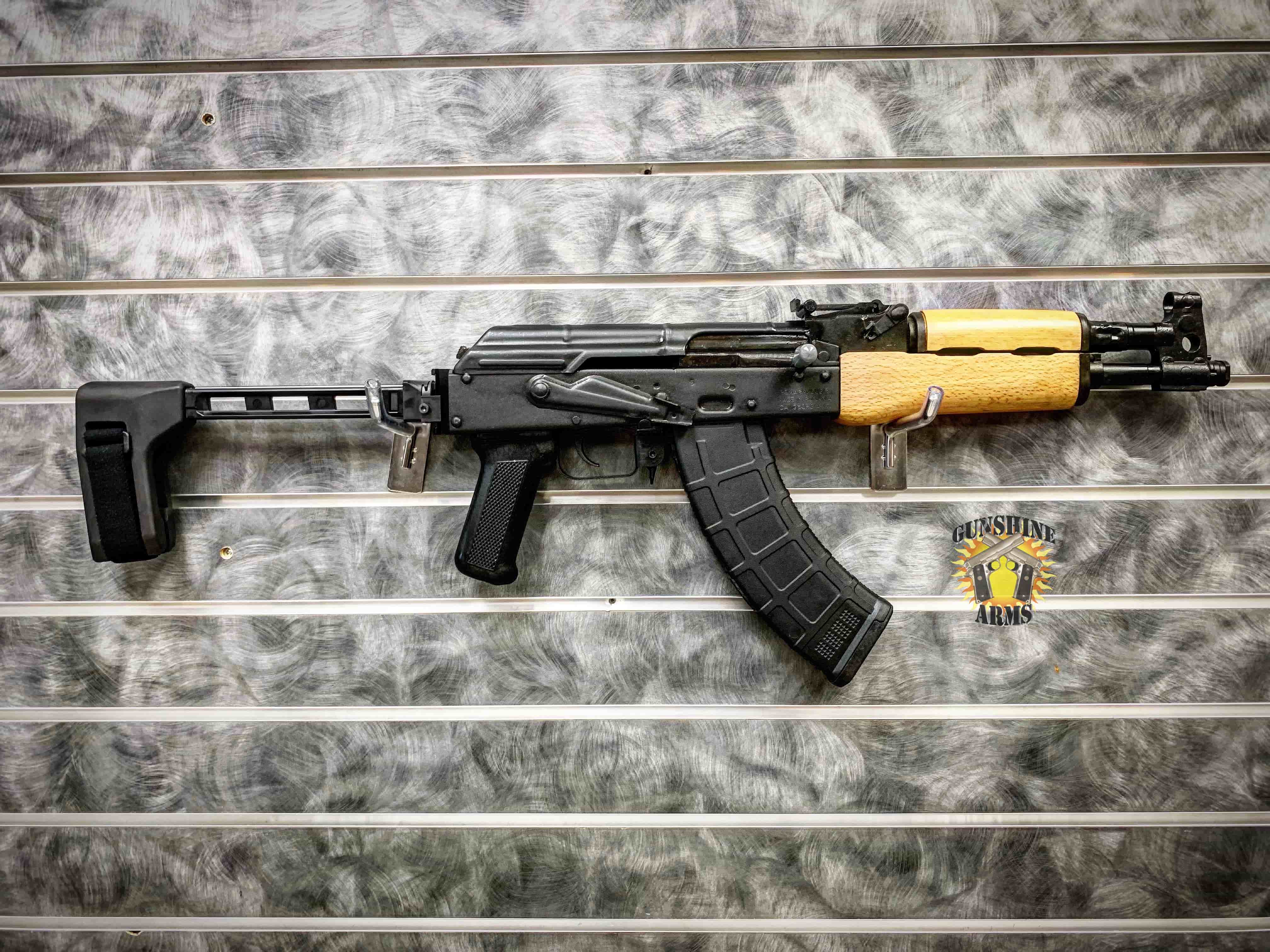 Fucile AK47 nero appeso, 4032x3024 4K, Desktop 4K
