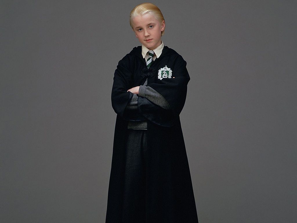 Draco Malfoy uniforme Hogwarts, 1024x768 HD, Desktop