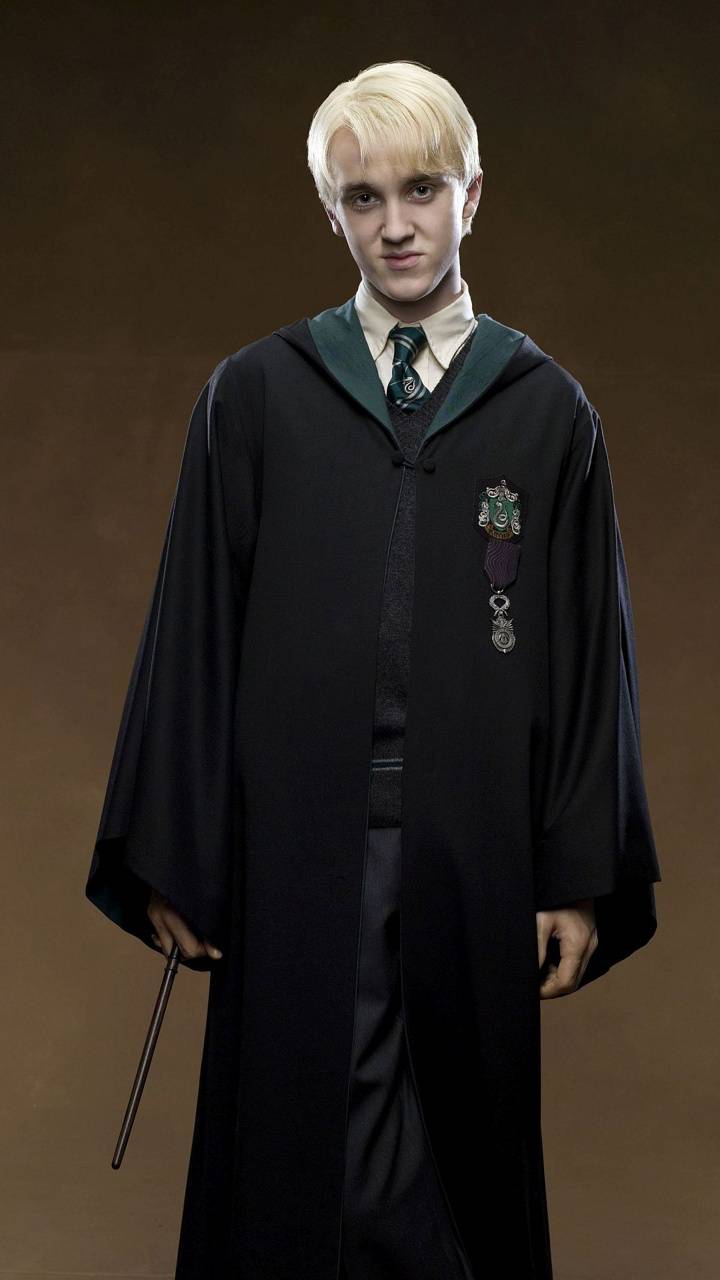 Draco Malfoy divisa Serpeverde, 720x1280 Verticale, Telefono