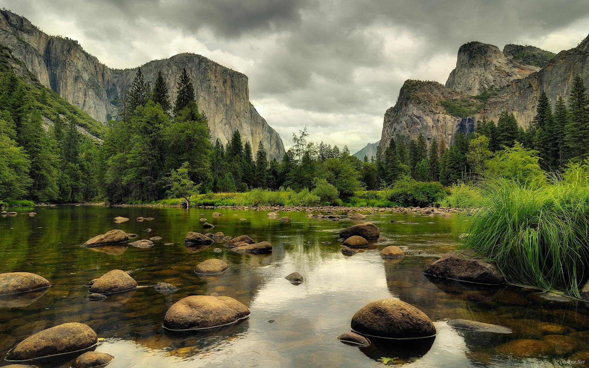 Valle montana con fiume e rocce, 1920x1200 WUXGA, PC