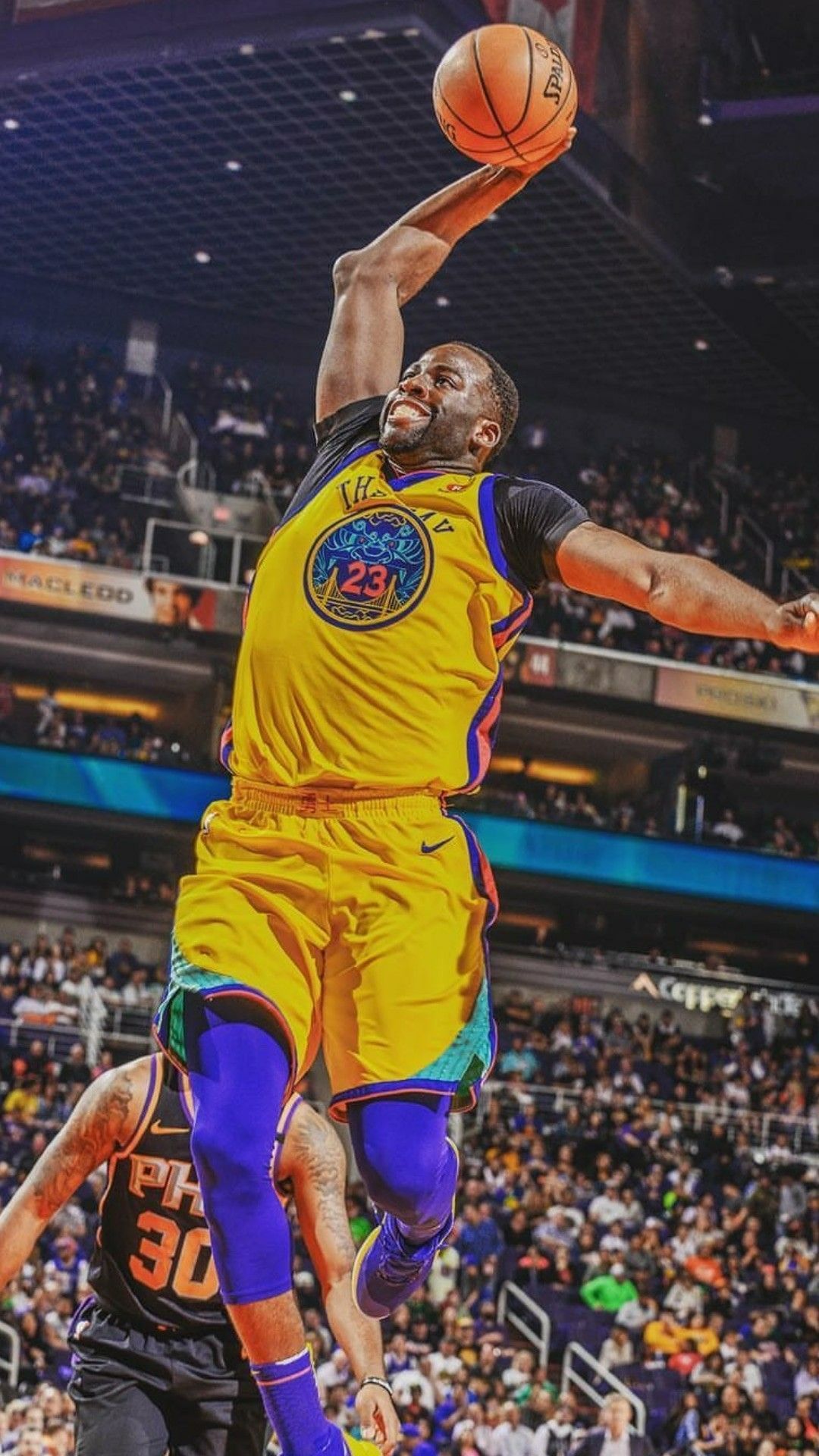Giocatore NBA schiaccia palla, 1080x1920 Full HD Verticale, Smartphone