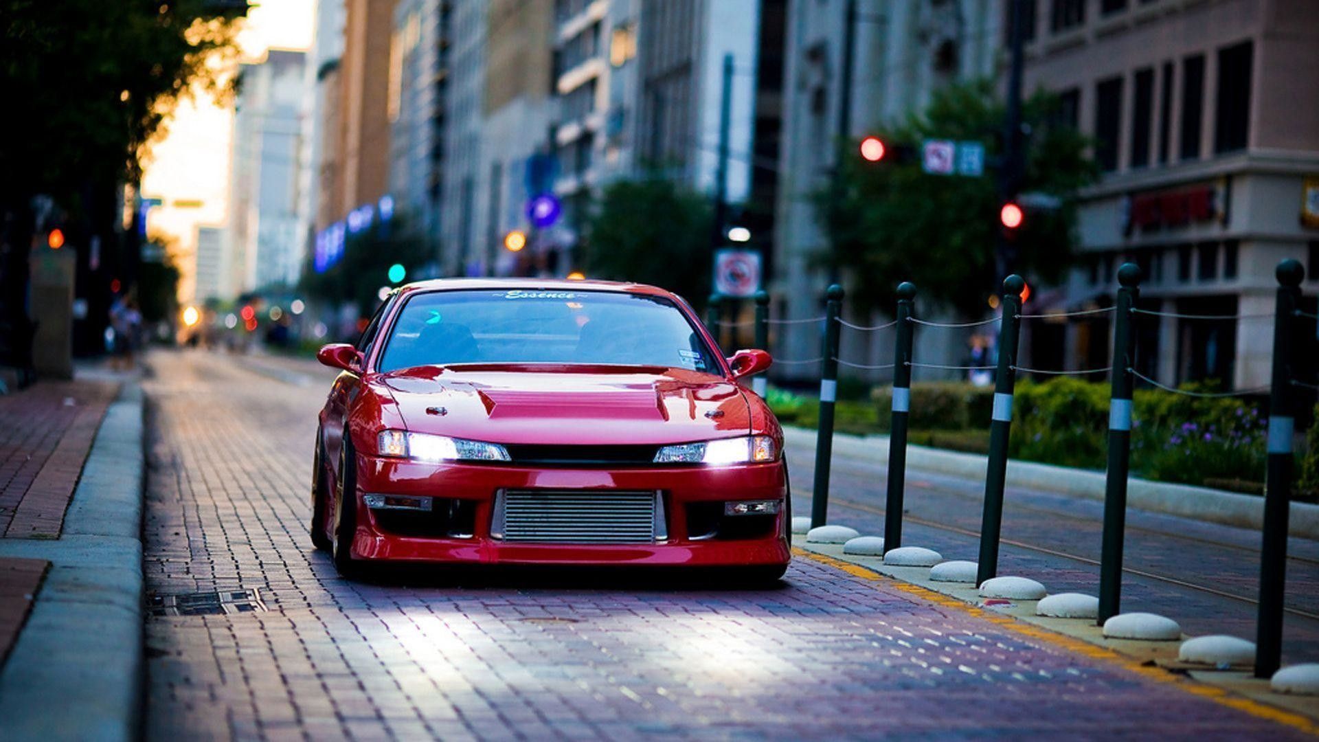 Auto sportiva rossa in città, 1920x1080 Full HD, PC