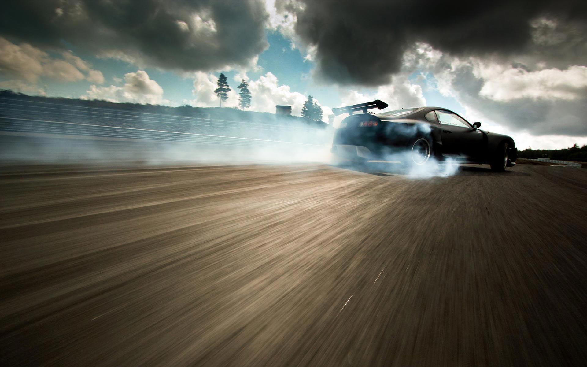 Auto da drift su pista, 1920x1200 WUXGA, PC Desktop