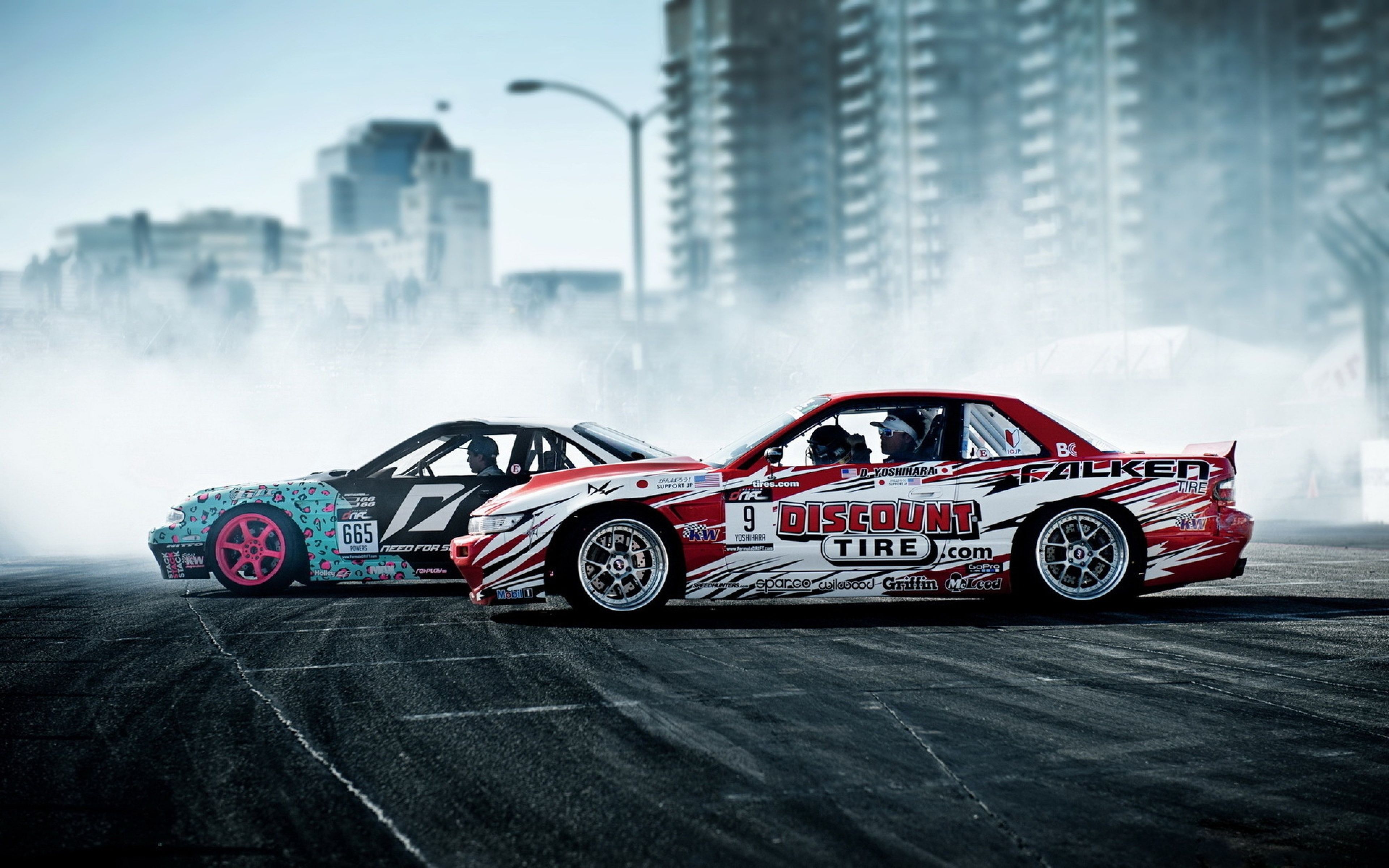 Auto drift Nissan fumo, 3840x2400 4K, Desktop 4K