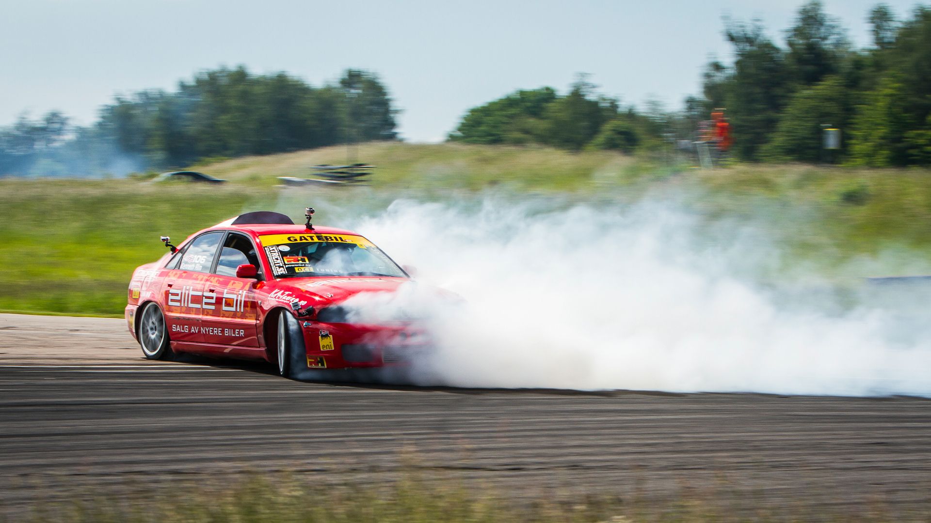 Auto rossa in drift, 1920x1080 1080p, Laptop