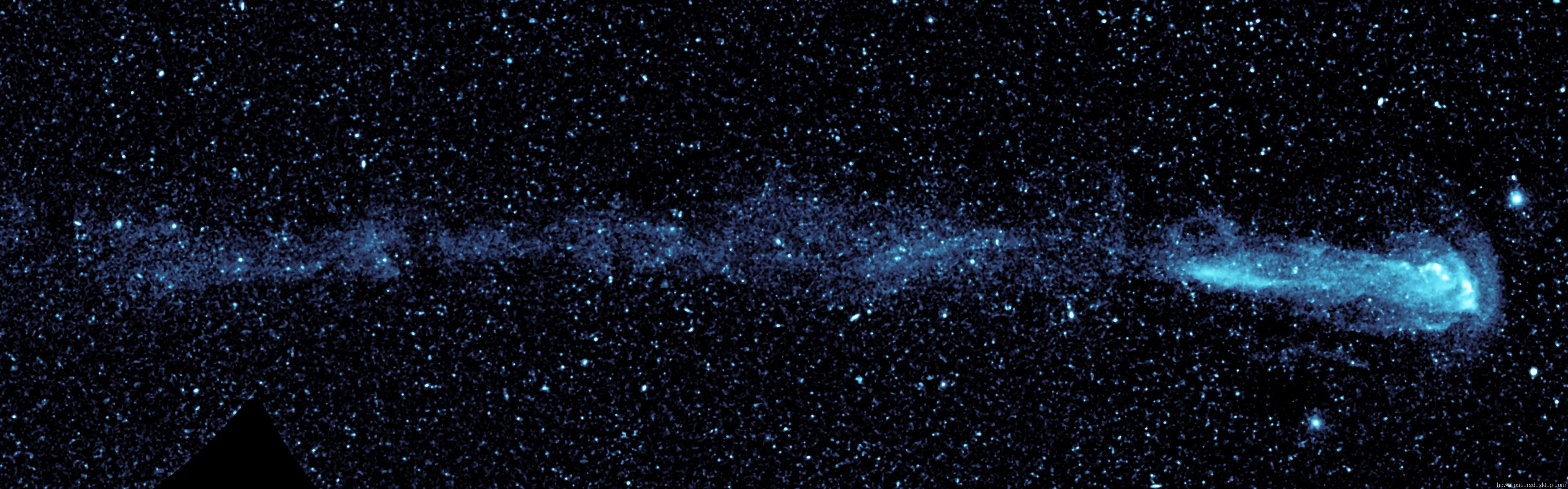 Cometa nello spazio stellato, 3840x1200 21:9, Ultrawide