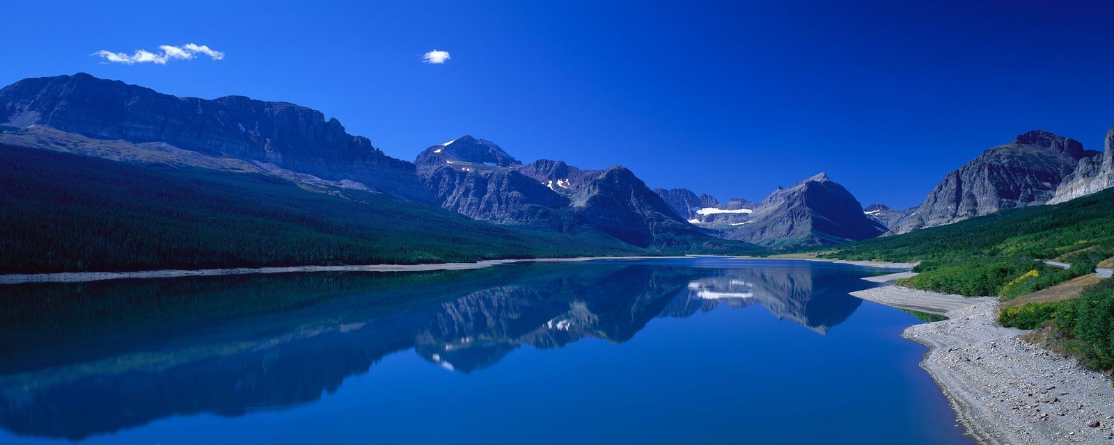Lago montano con riflesso, 1600x640 Ultrawide, Dual Monitor