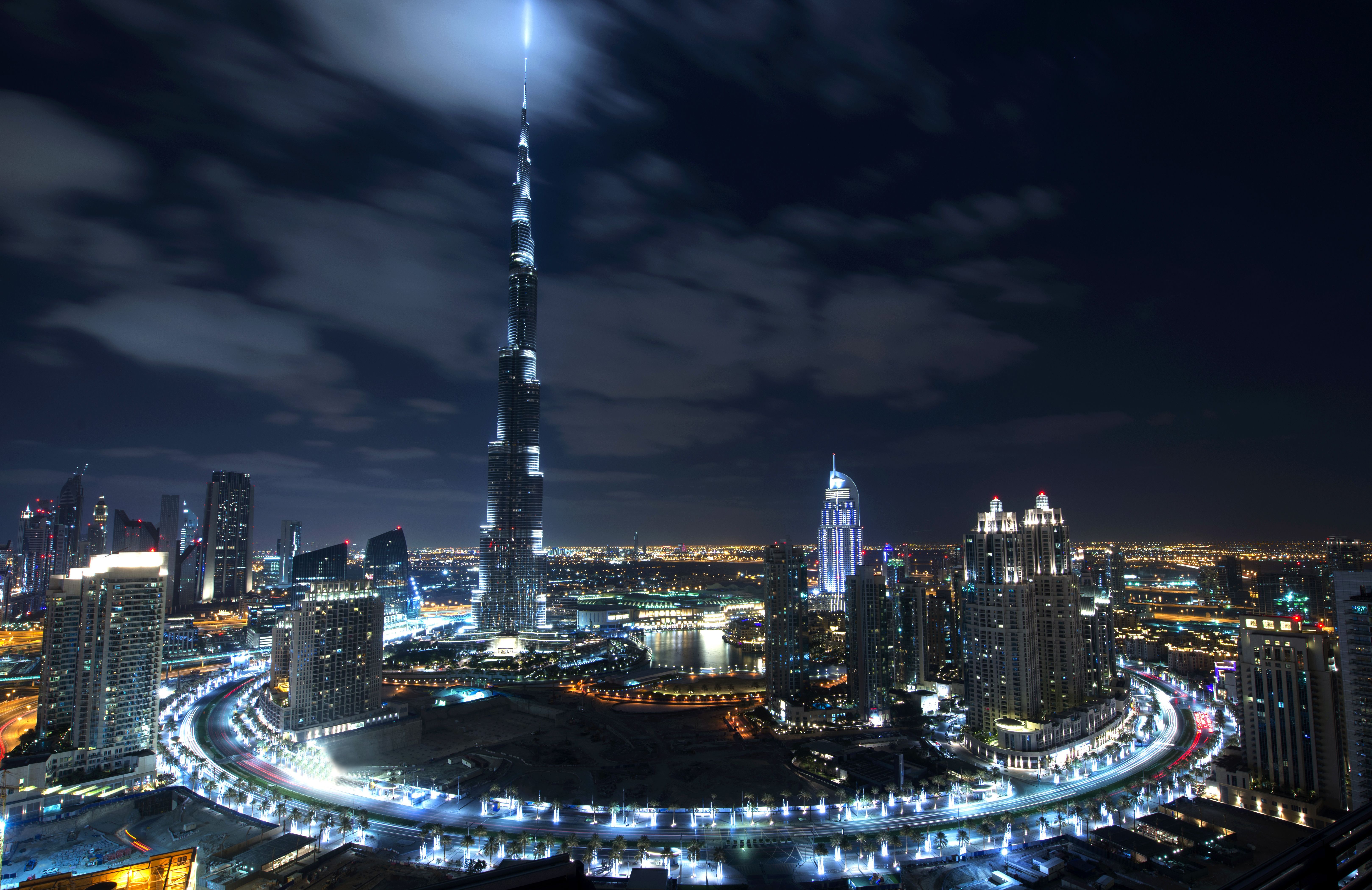 Burj Khalifa notturno Dubai, 6477x4201 Ultra HD, 4K TV