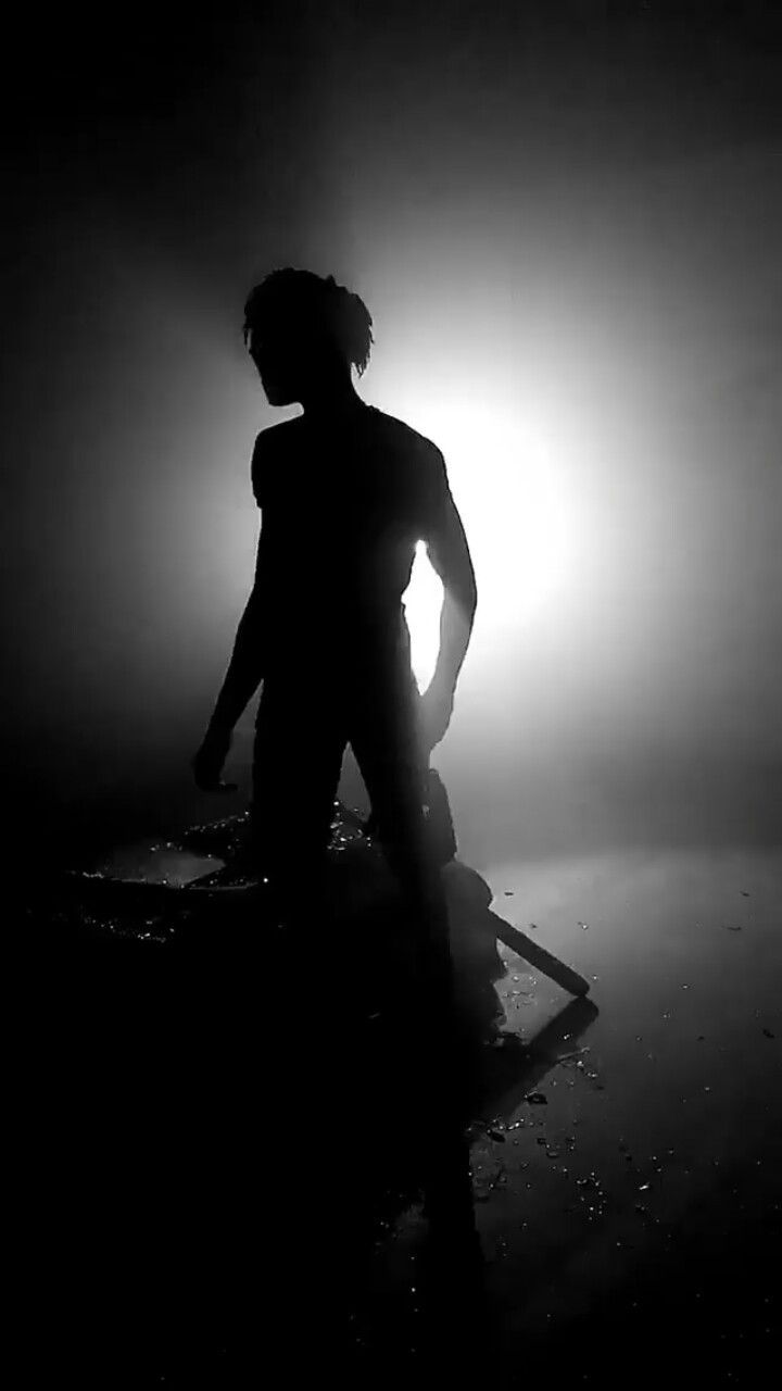Silhouette uomo controluce bianco/nero, 720x1280 Verticale, Mobile