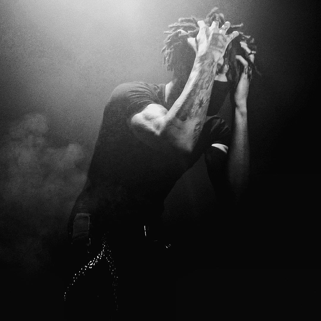 Rapper Scarlxrd bianco e nero, 1080x1080 HD, Laptop