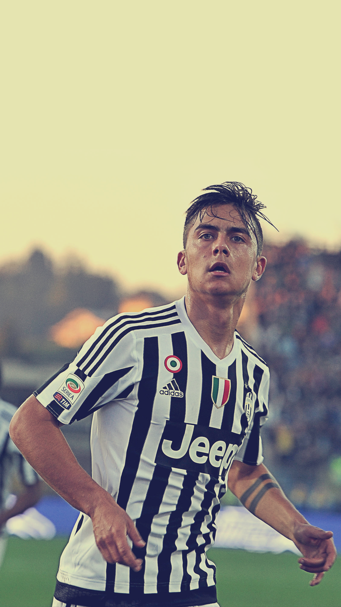 Calciatore Juventus maglia bianconera, 675x1200 Full HD Verticale, Realme