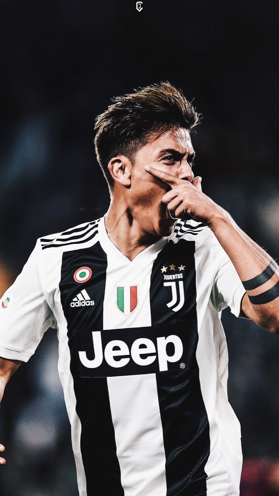 Calciatore Juventus esultanza, Torino, 1151x2048 Full HD Verticale, iPhone