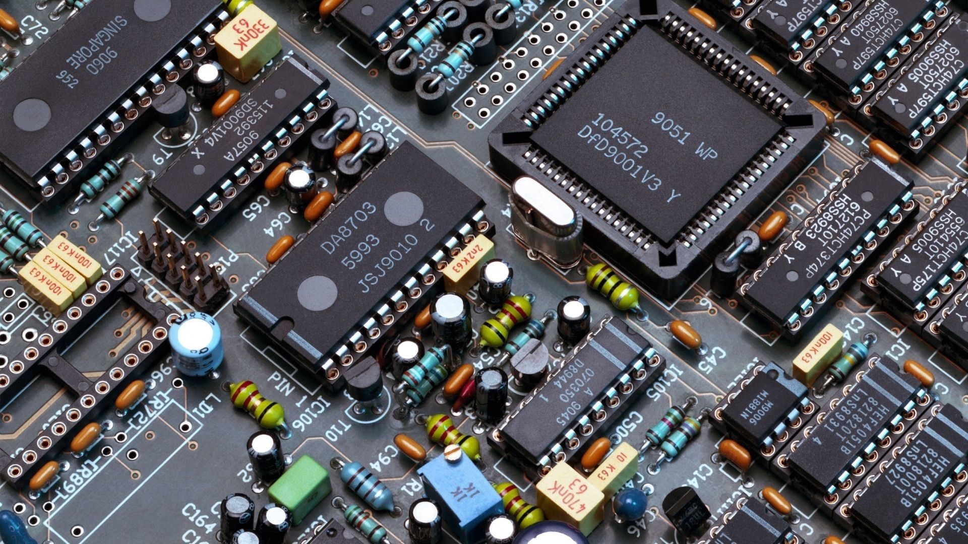 circuito elettronico con microchip, 1920x1080 Full HD, PC Desktop