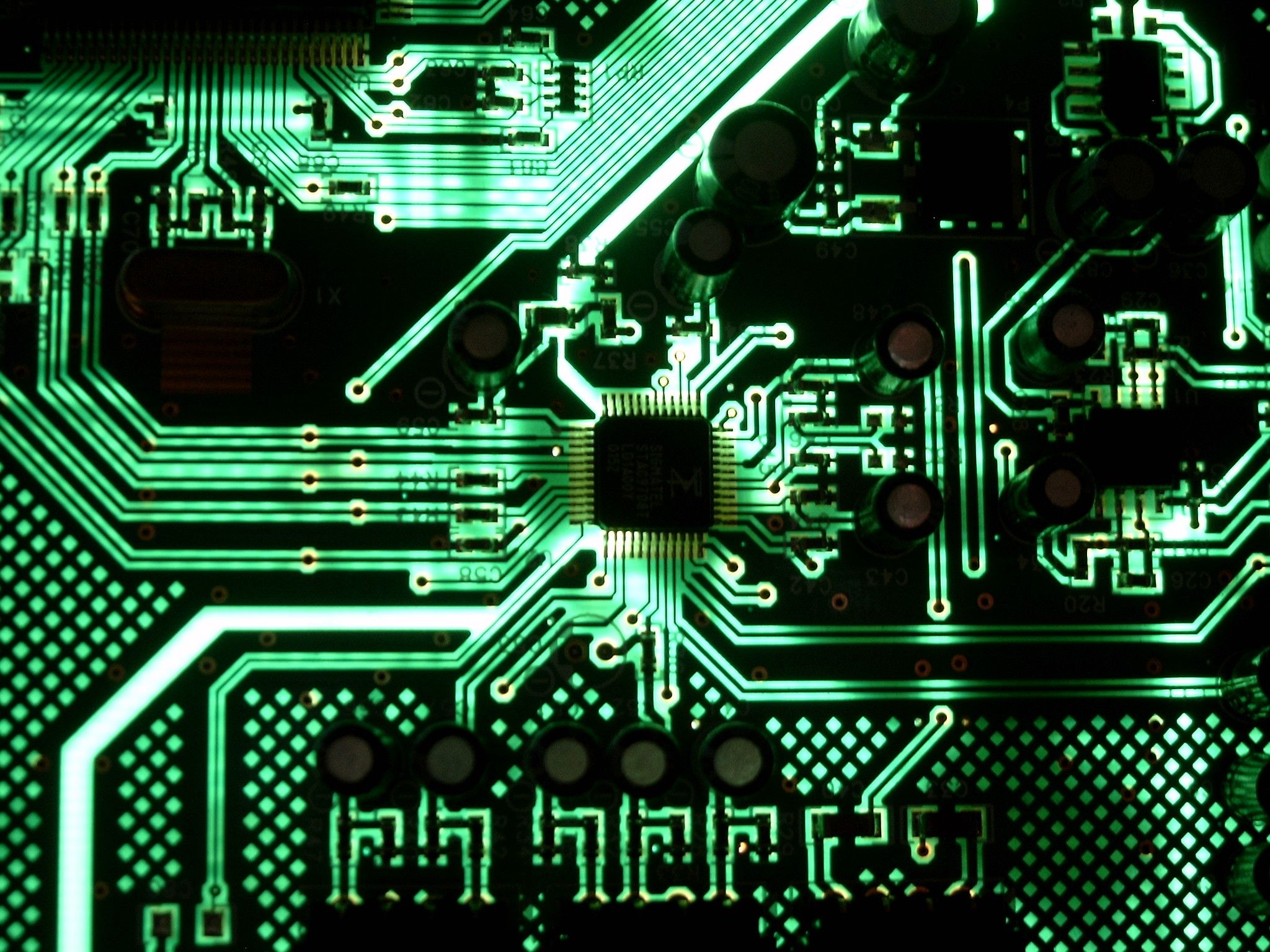 circuito elettronico verde luminoso, 1920x1080 Full HD, Laptop