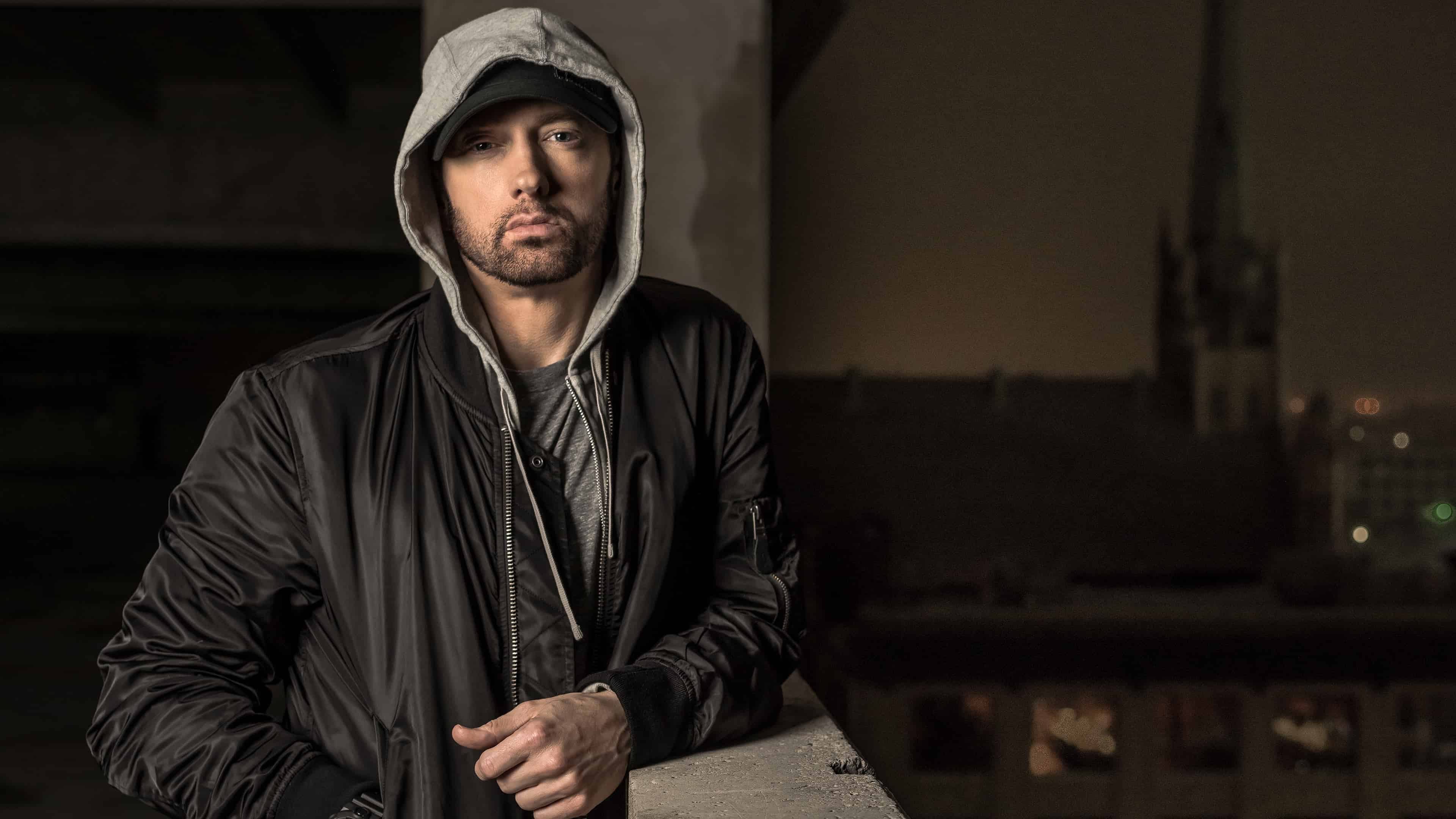 Eminem con cappuccio, città, rapper, 3840x2160 Ultra HD, ROG Asus Laptop