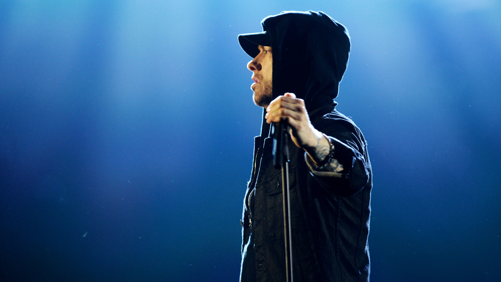 Eminem sul palco al microfono, rapper, 1920x1080 1080p, Notebook Gaming