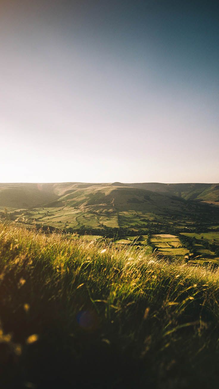 Colline verdi al tramonto, 736x1308 Verticale, iPhone Plus